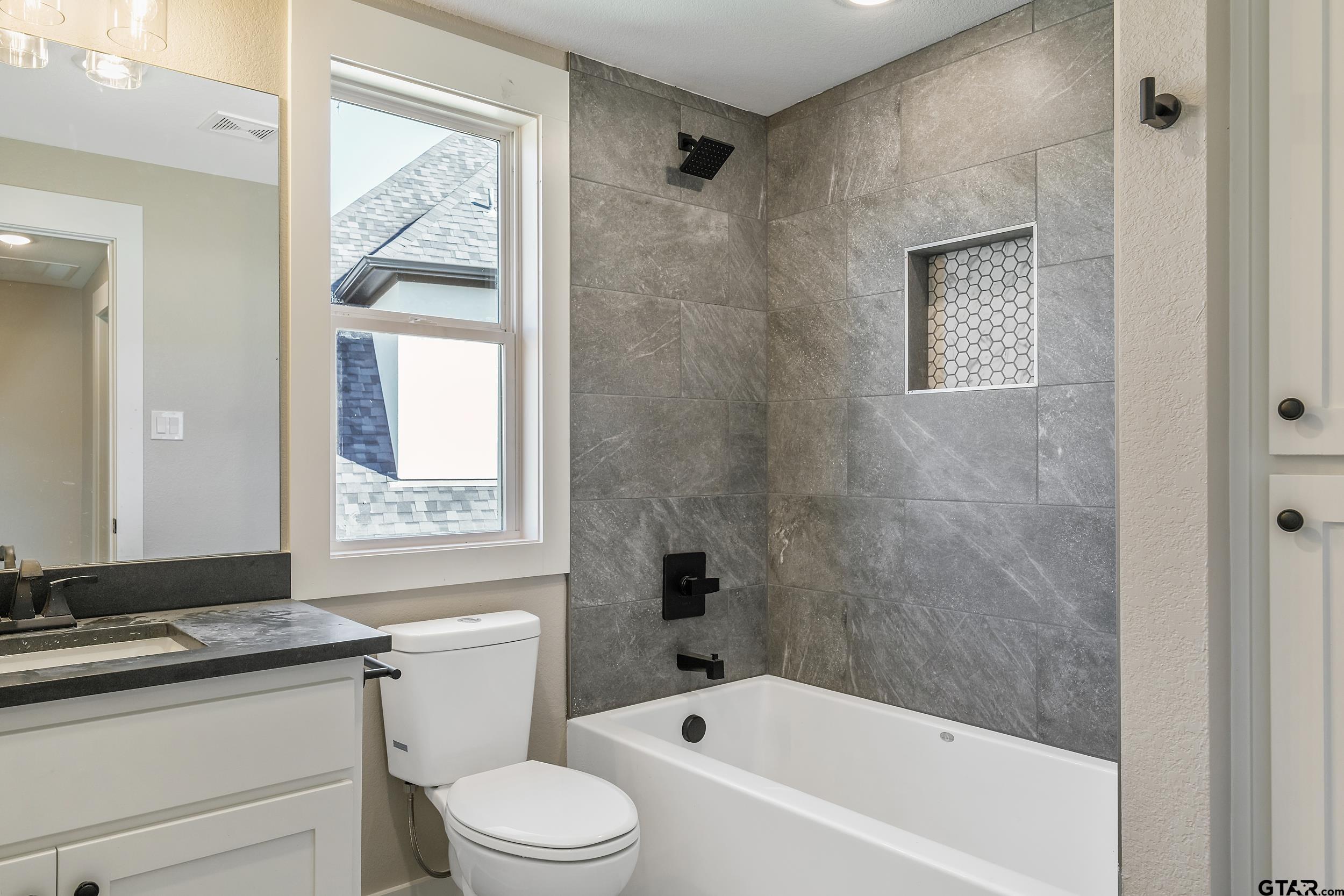 4110 Palo Pinto Crk Circle