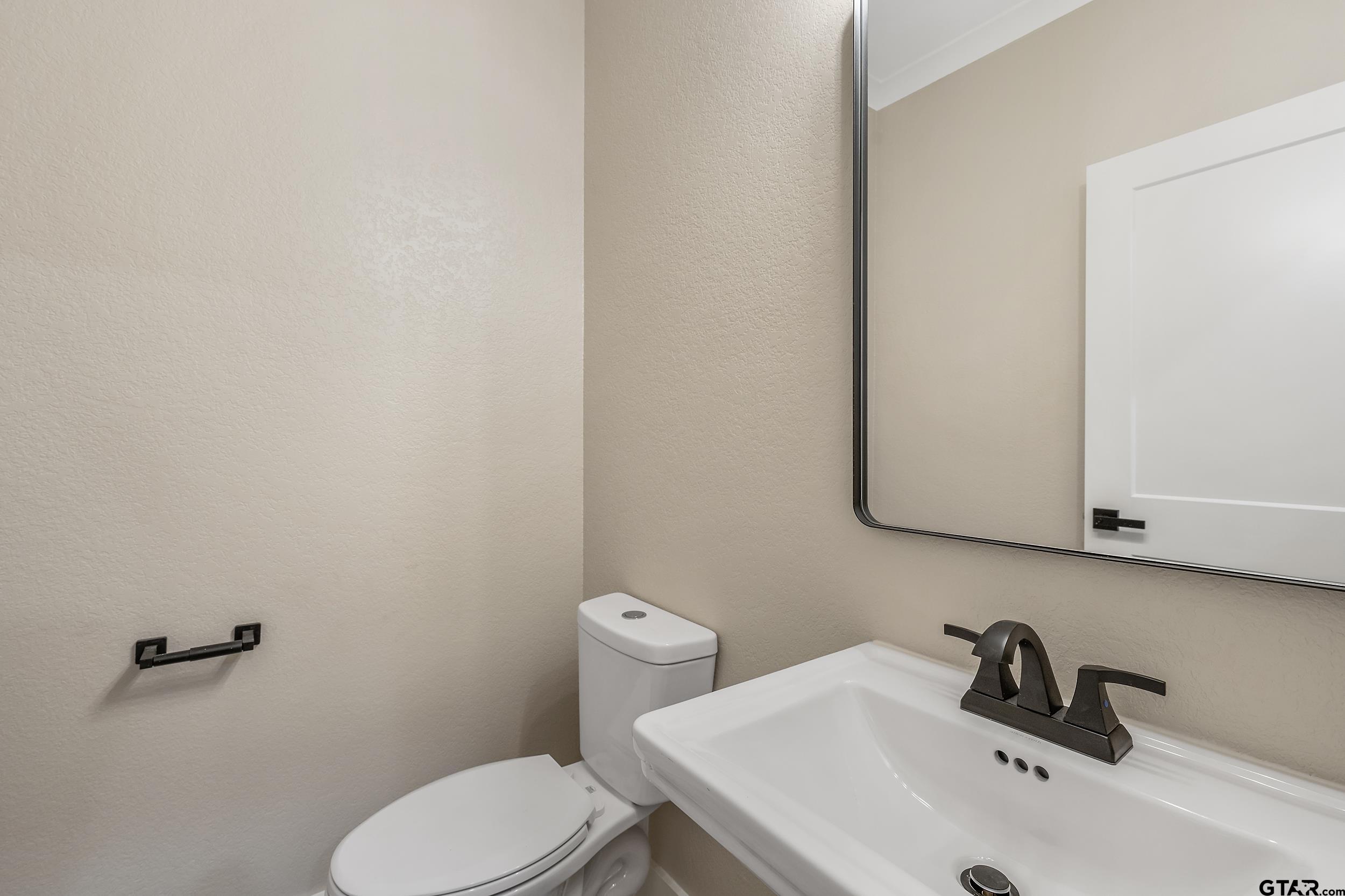 4110 Palo Pinto Crk Circle