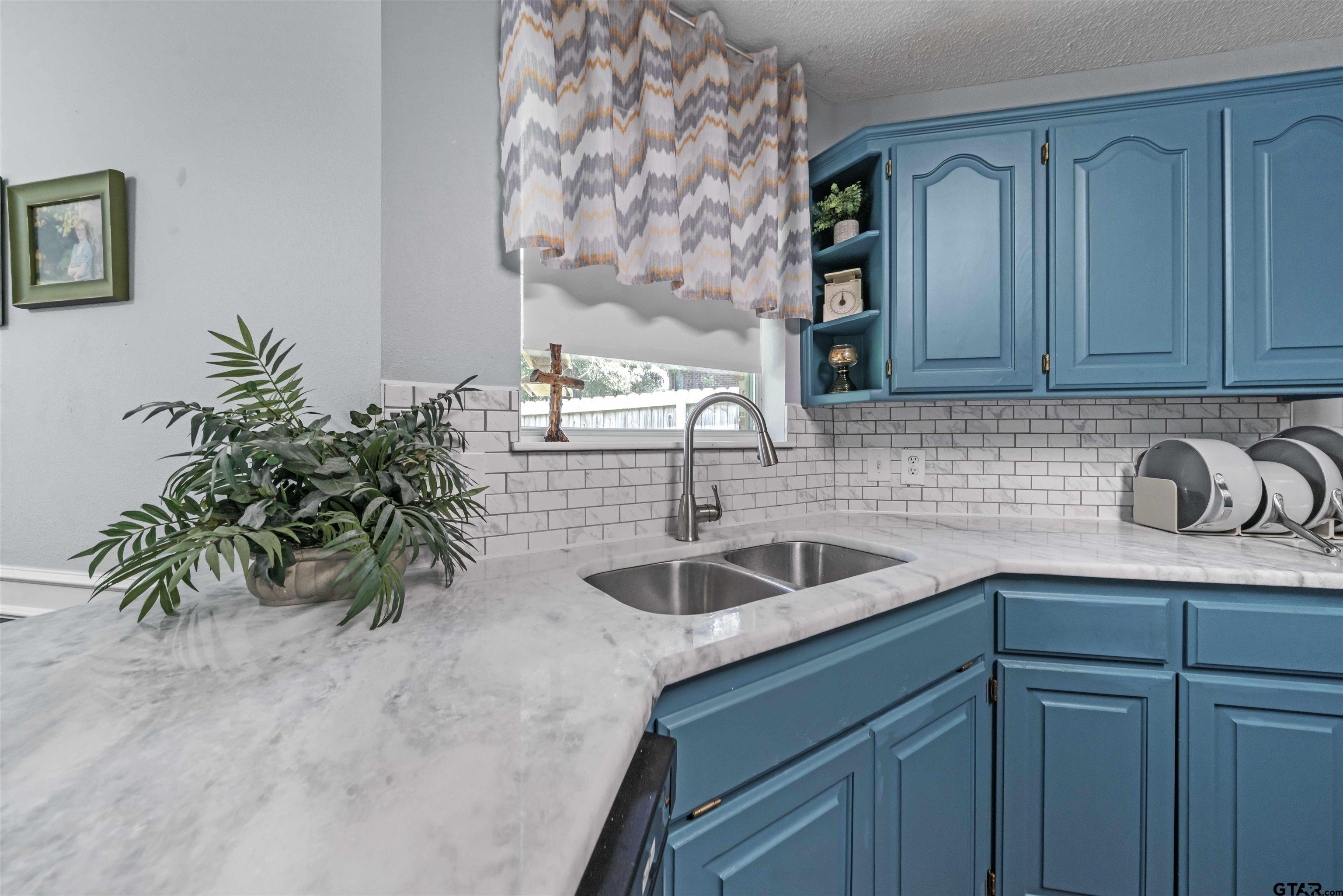 11897 Bird Point Trail