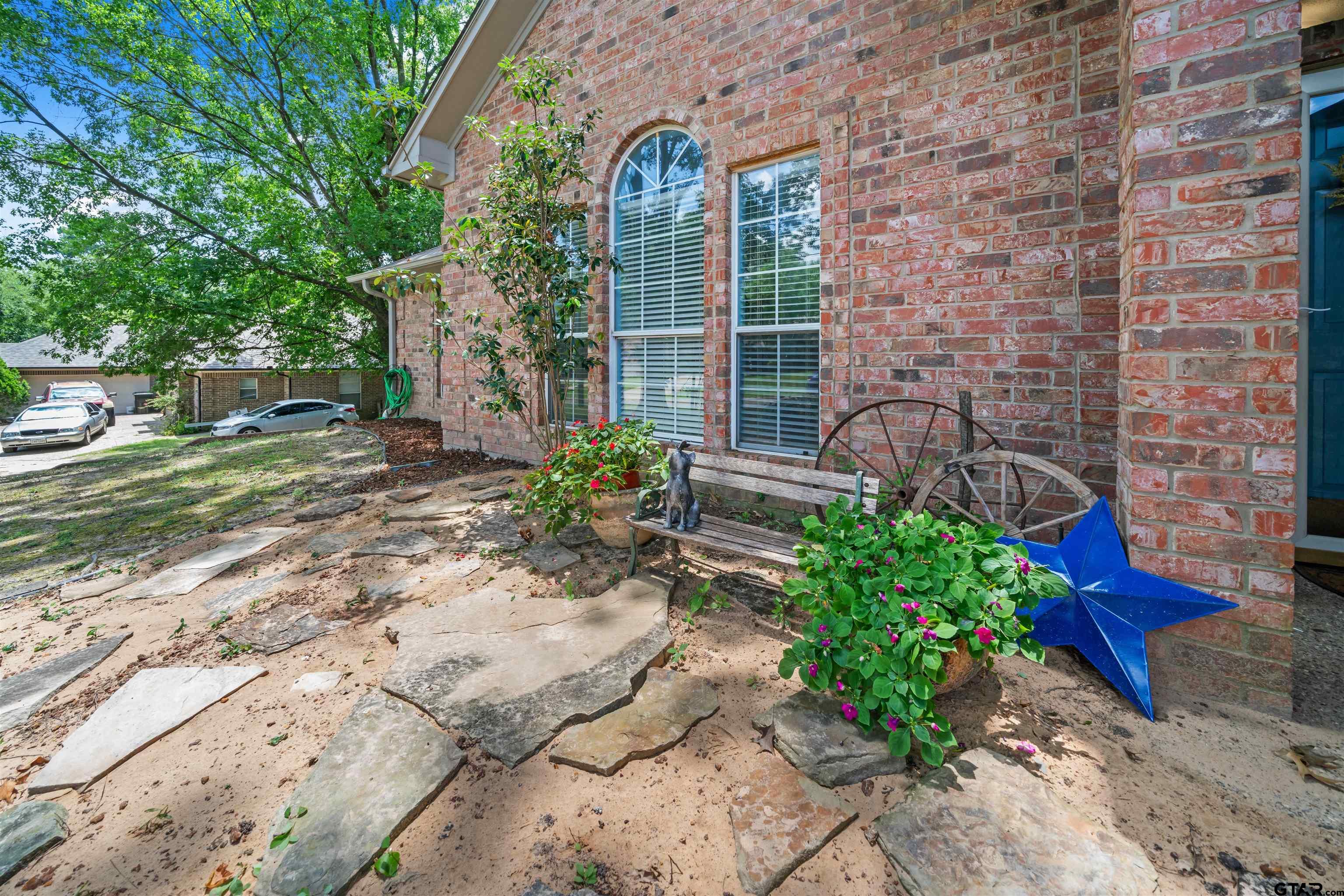 11897 Bird Point Trail