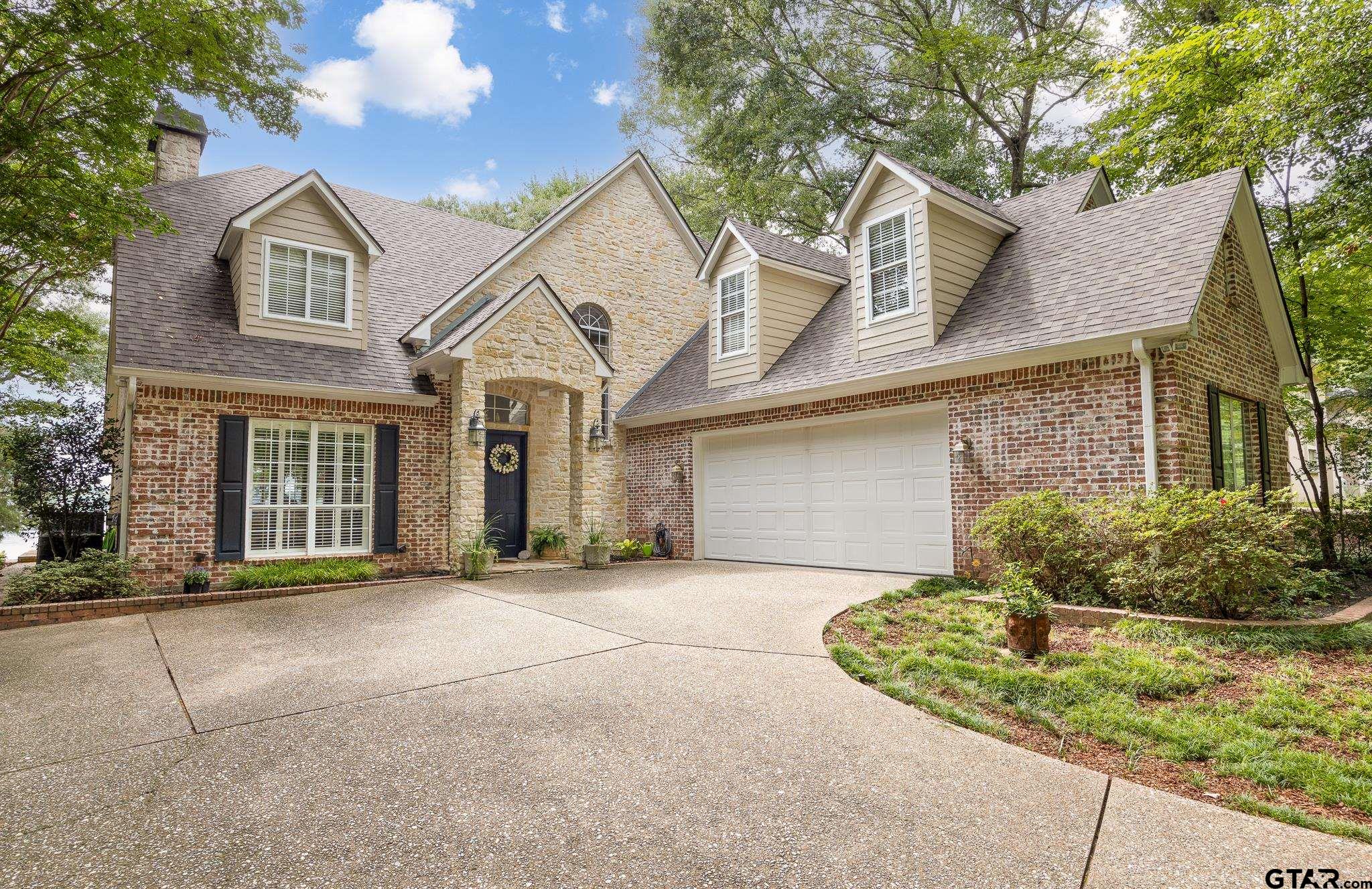 15198 E Ridge