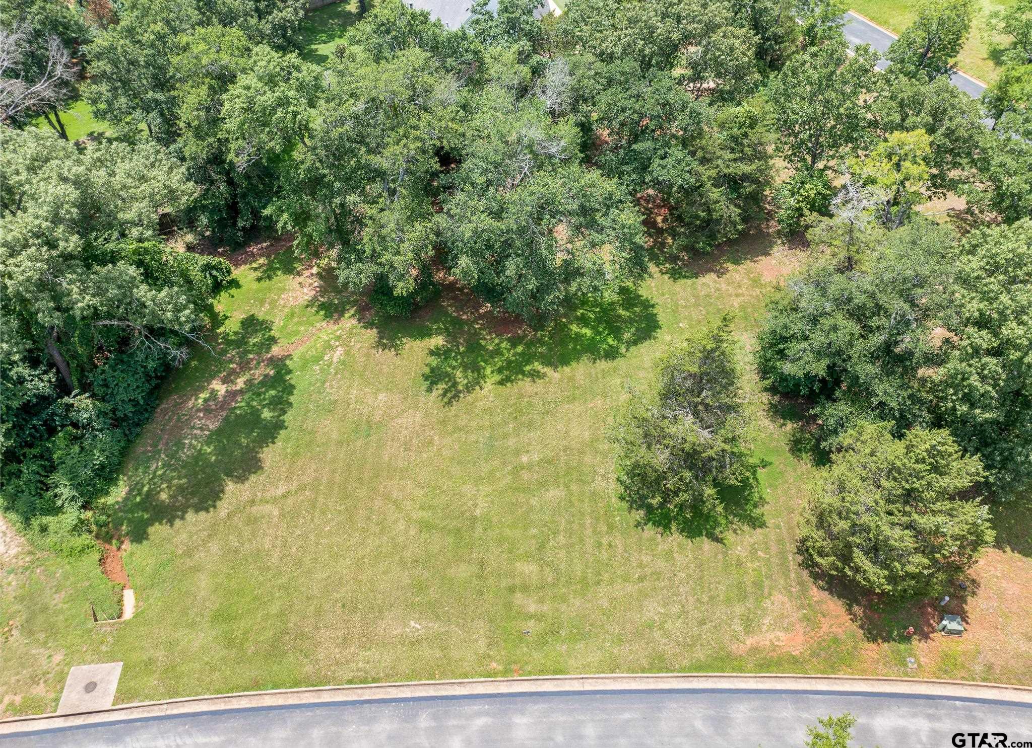 110 Lake Lou Ella Dr