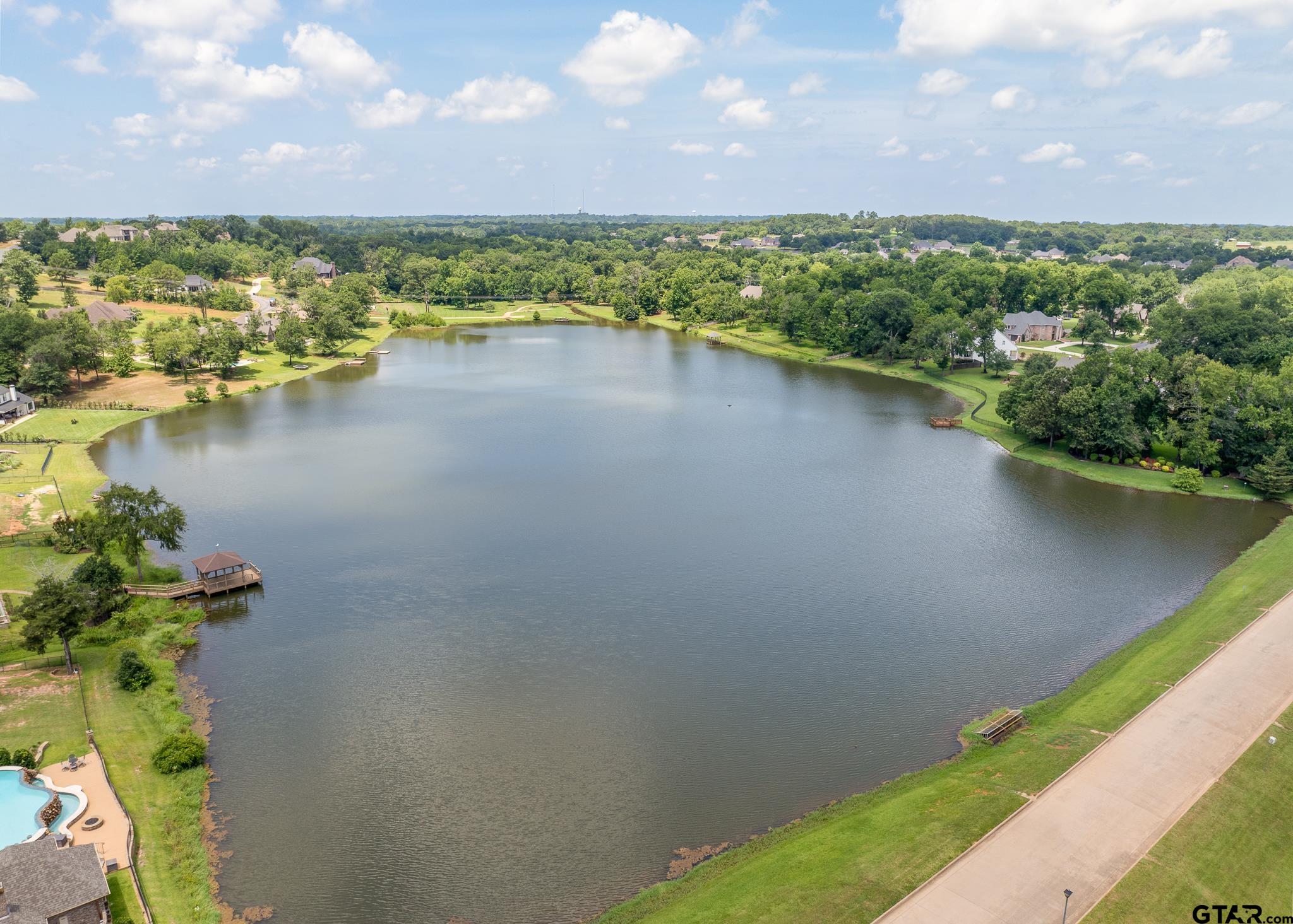 110 Lake Lou Ella Dr