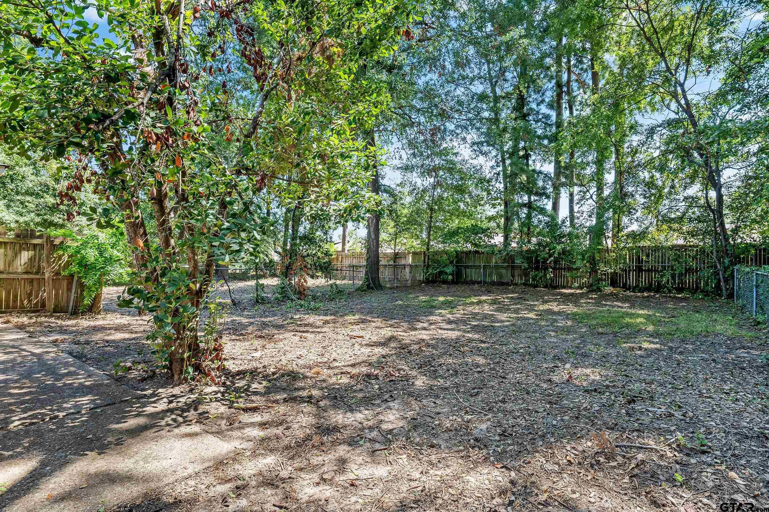 7104/7106 Richfield Dr