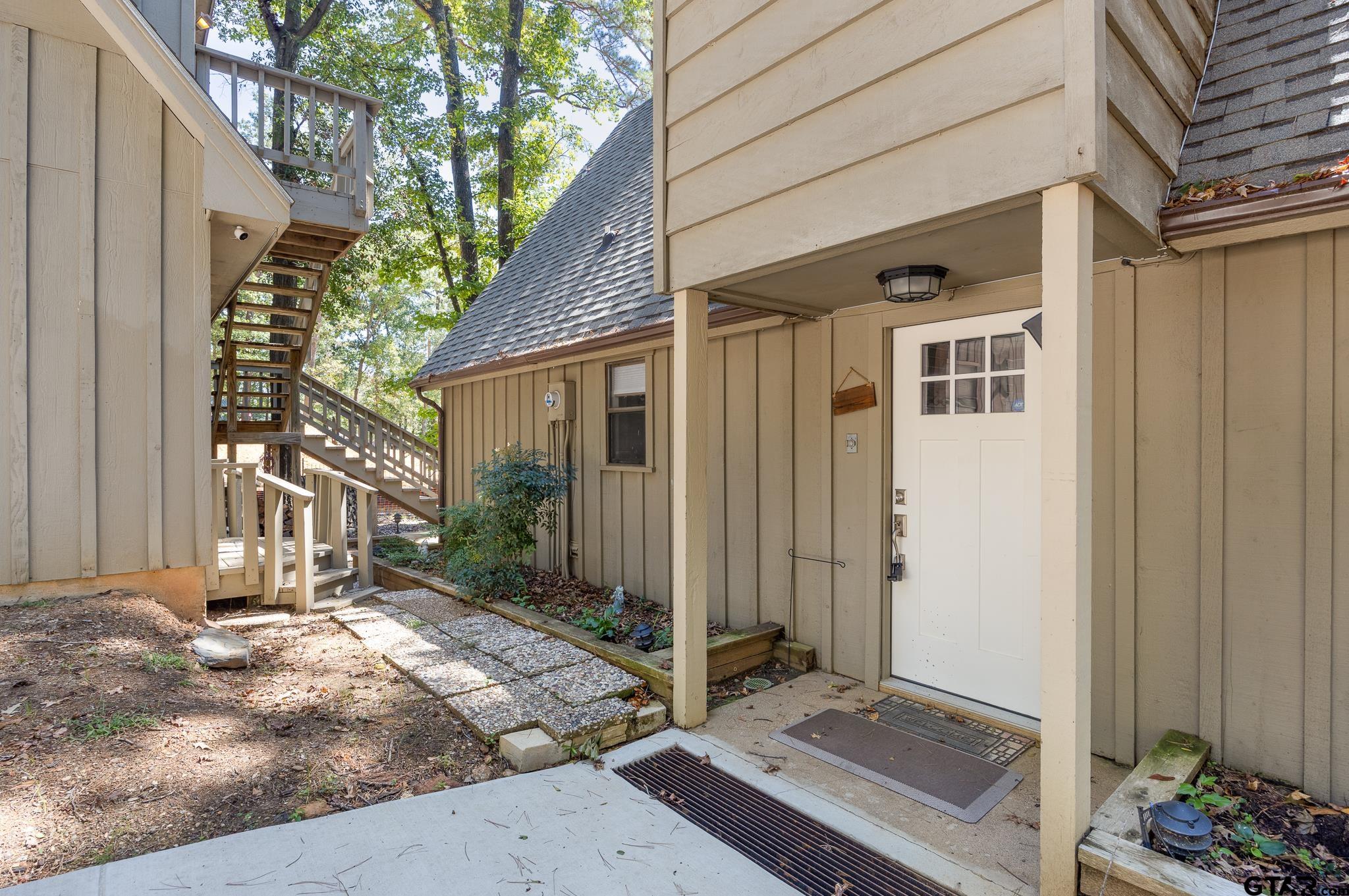 144 King Andrew Court