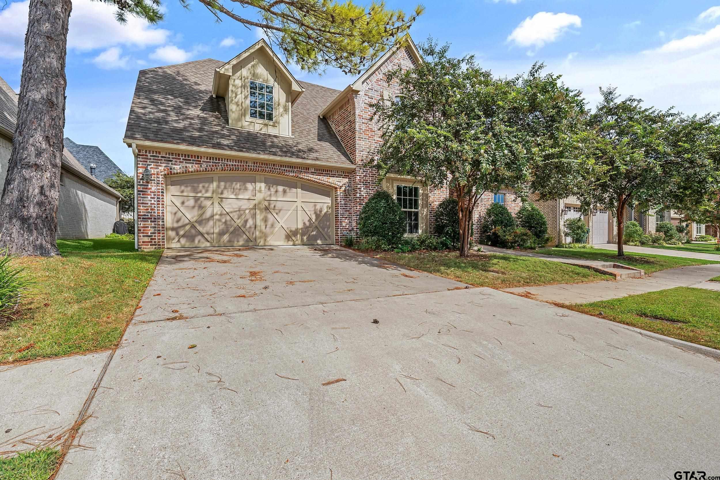 7354 Lake Pointe Cove