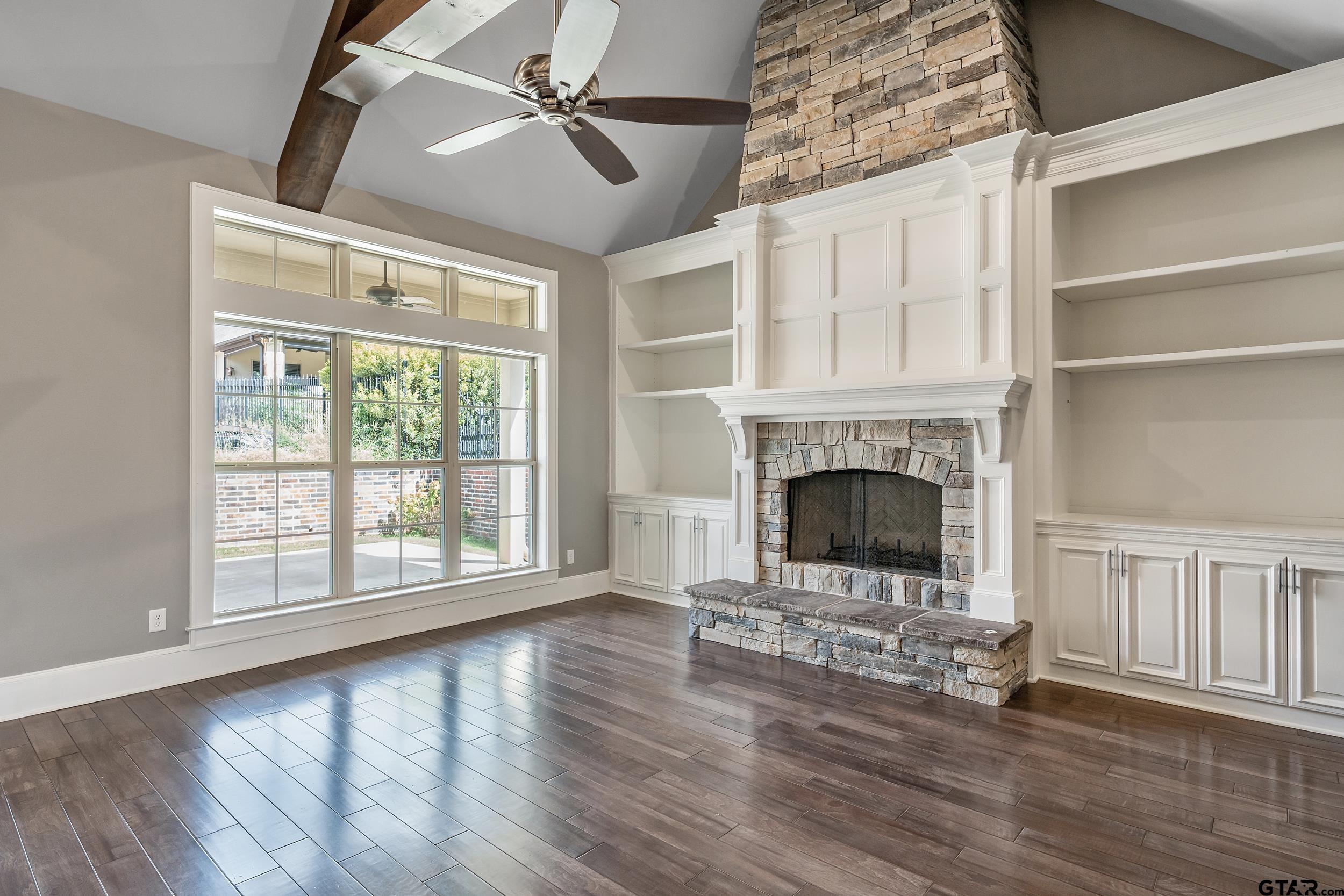 7354 Lake Pointe Cove
