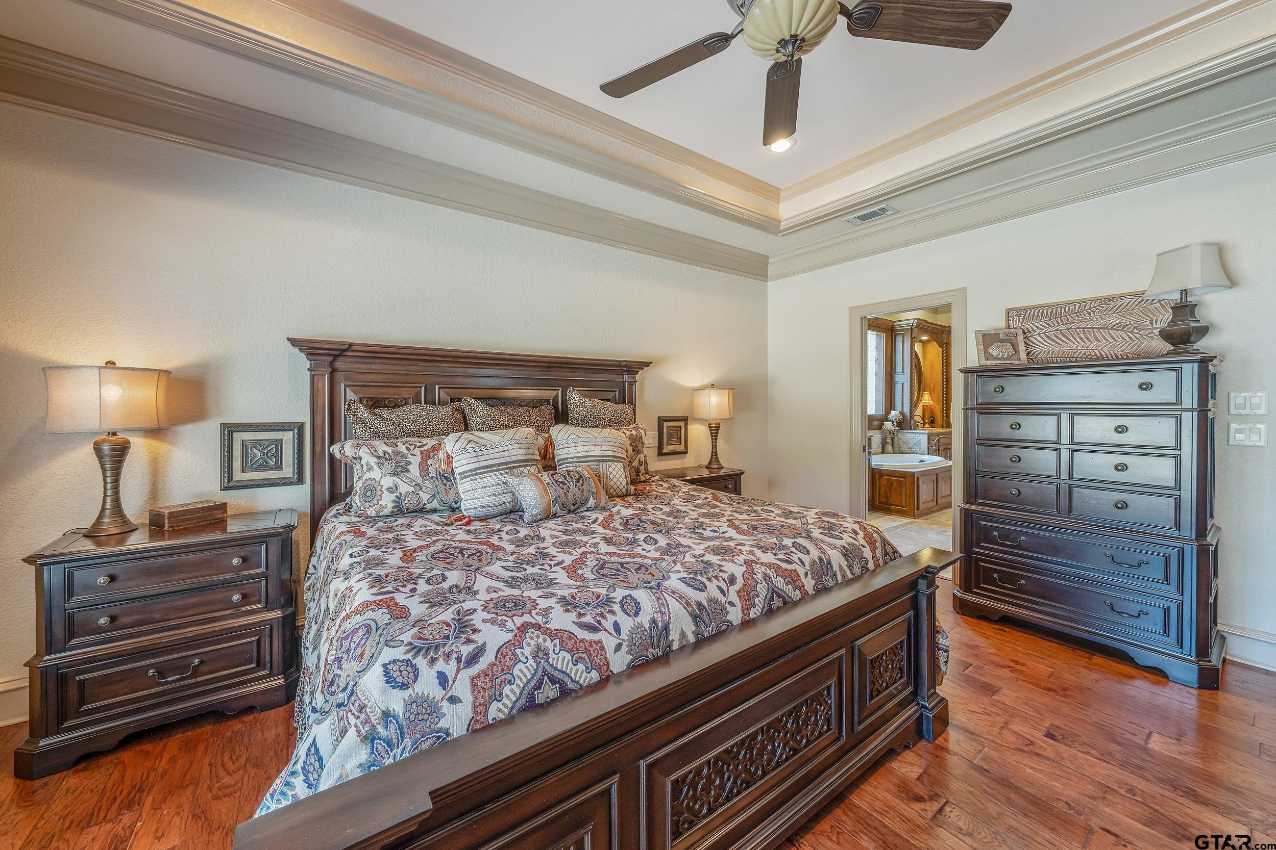 812 Cambridge Bend