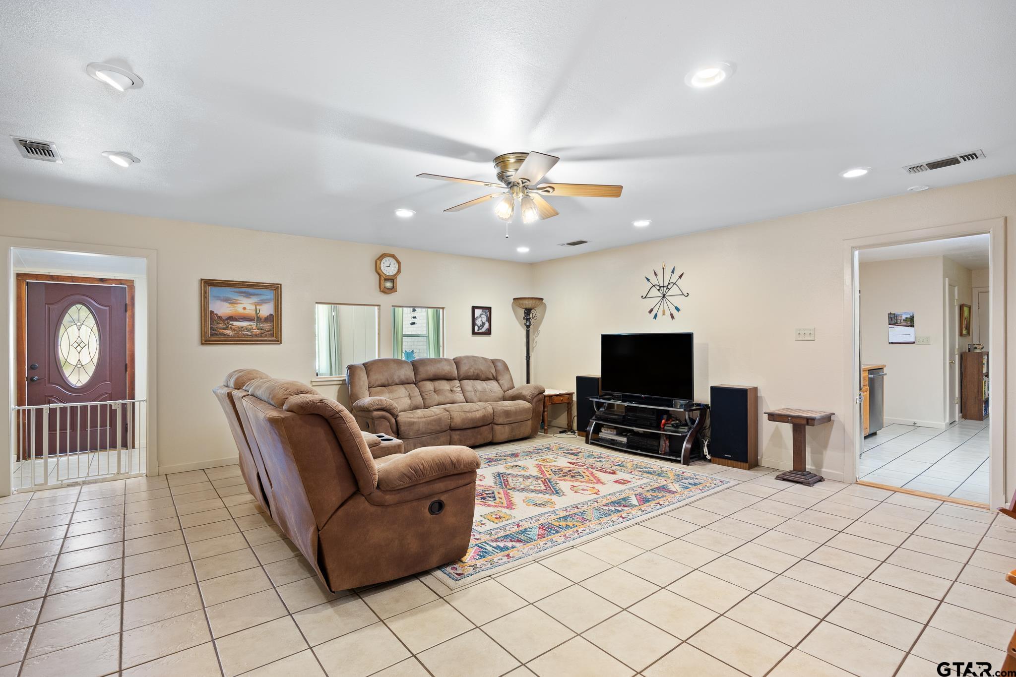 119 Anderson County Rd 3192