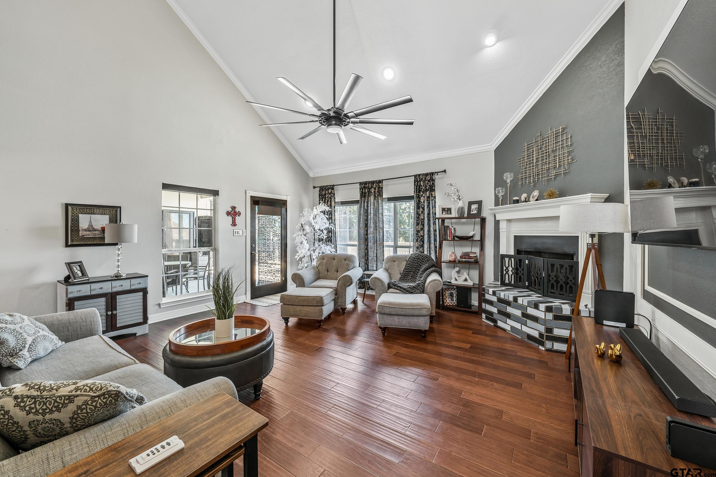 16694 Beauregard Dr
