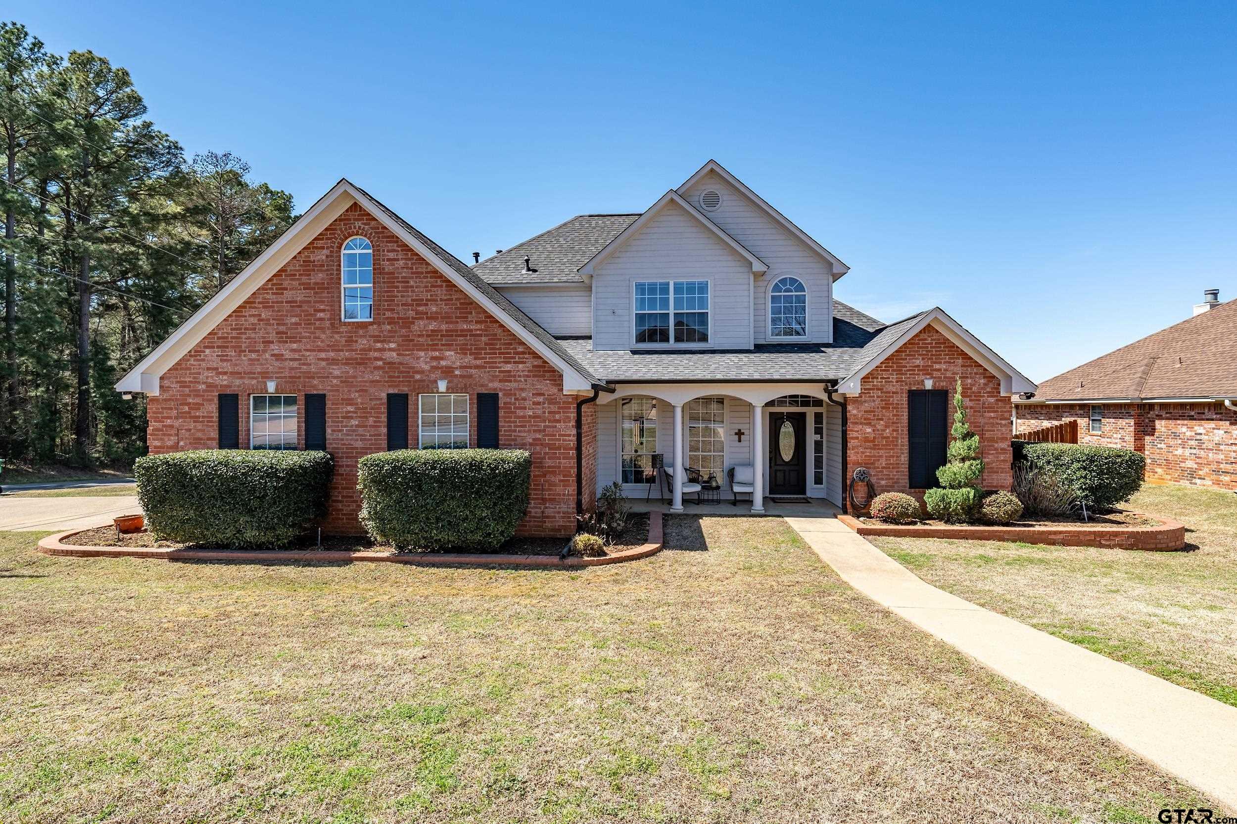 16694 Beauregard Dr