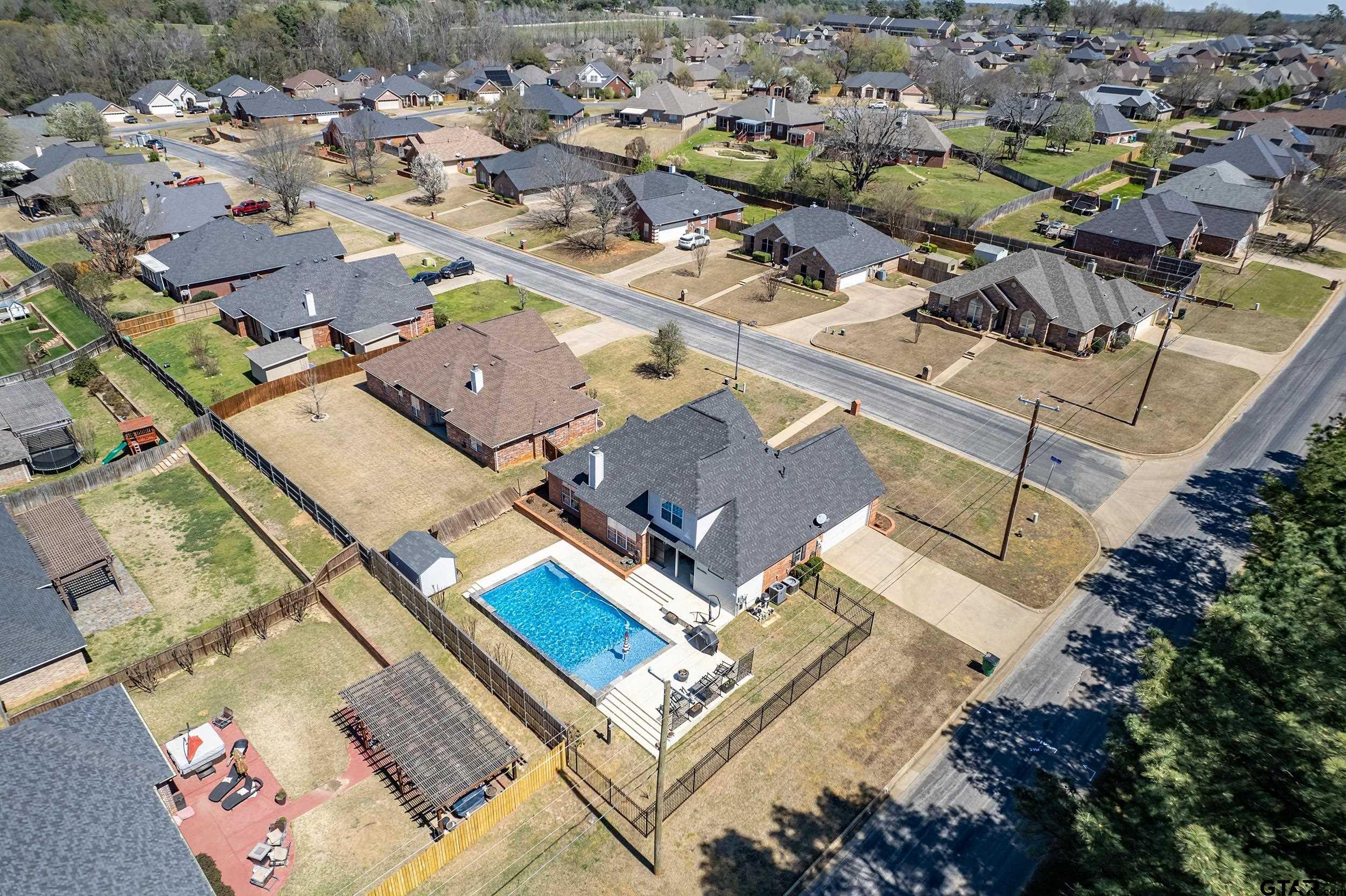 16694 Beauregard Dr