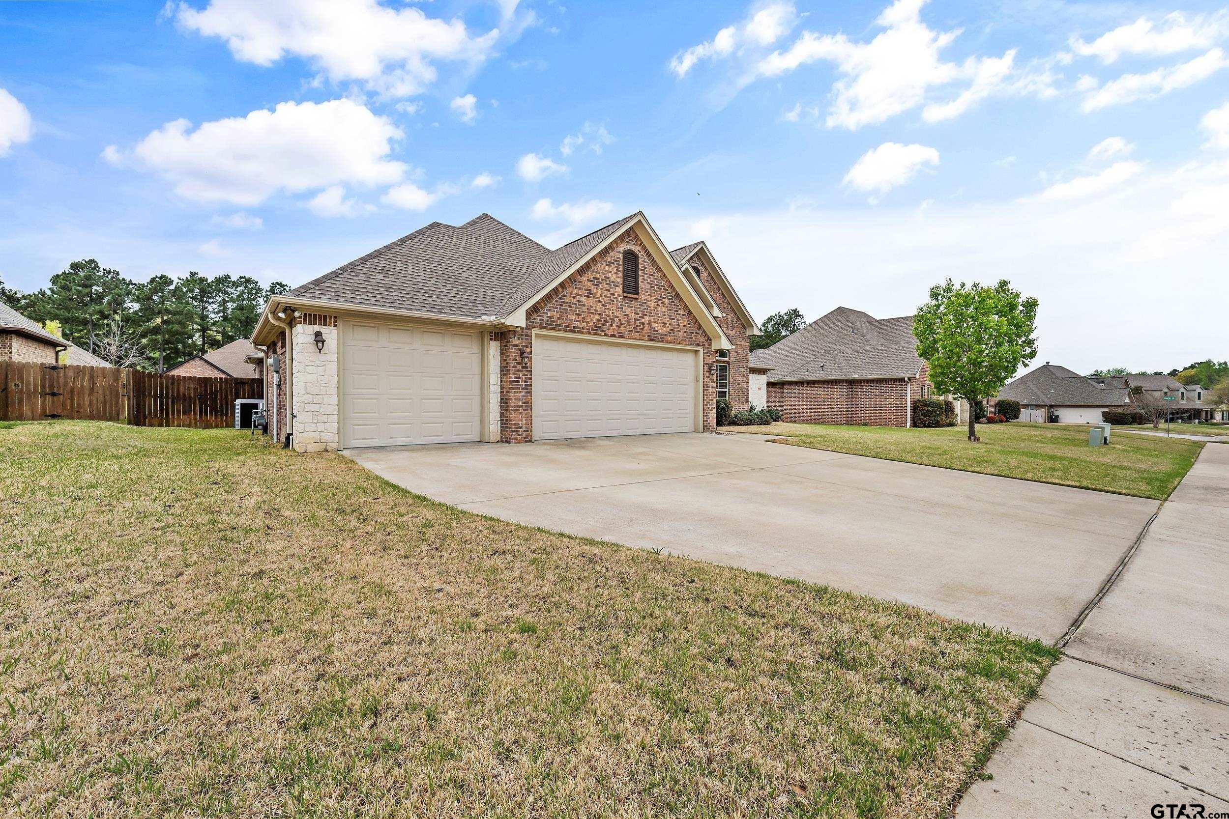 4019 Chapel Ridge