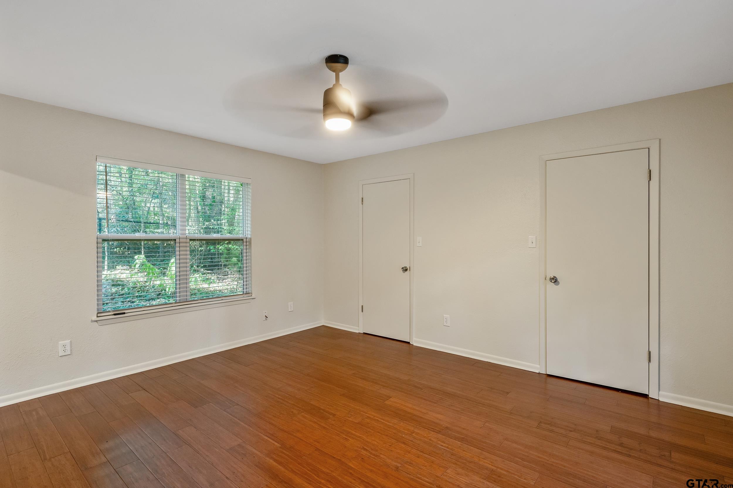 1666 Pineview