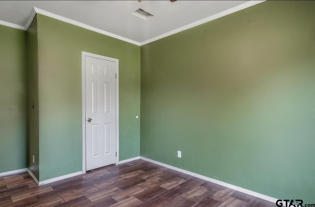 13147 FM 346 W