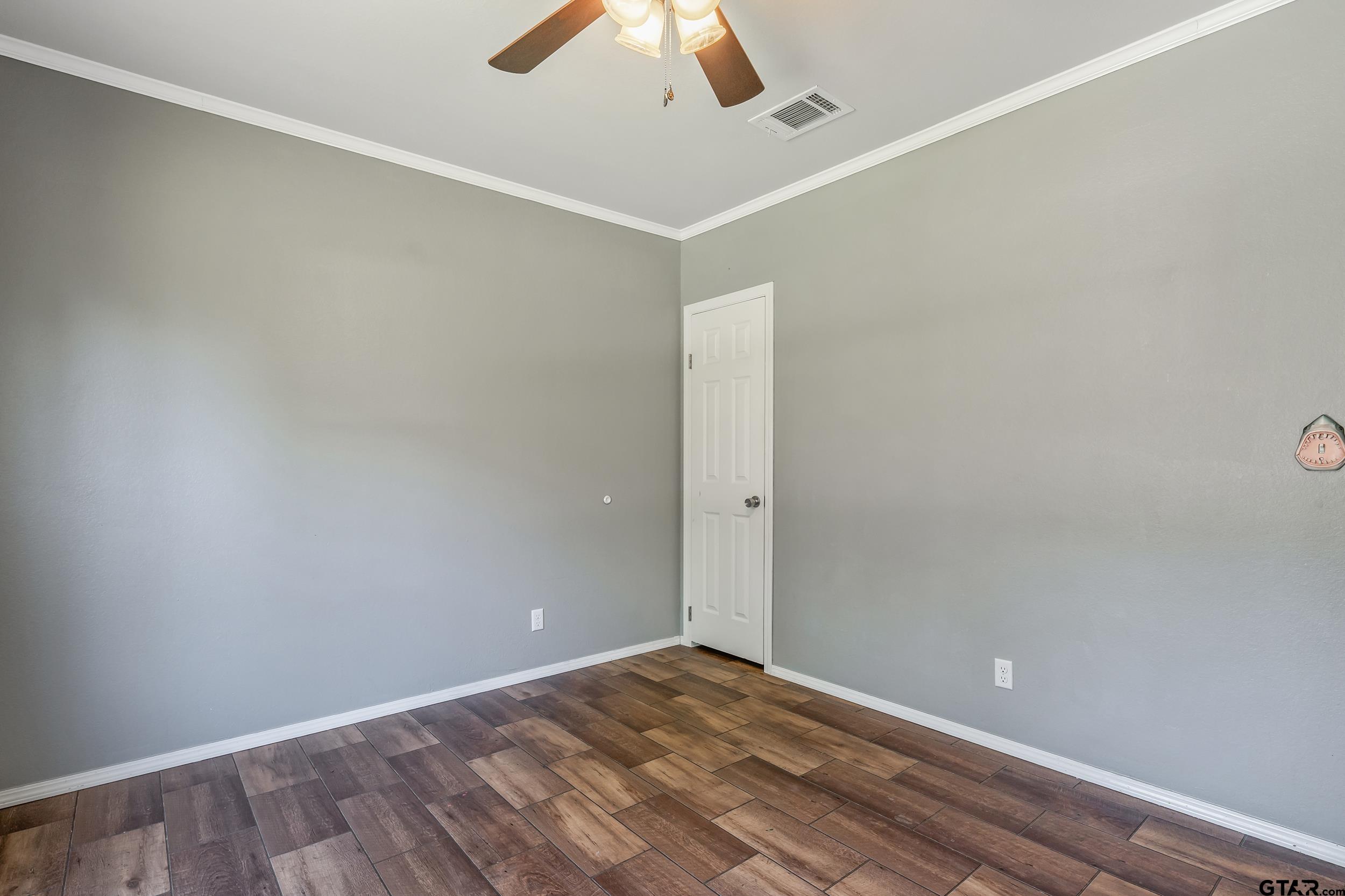 13147 FM 346 W