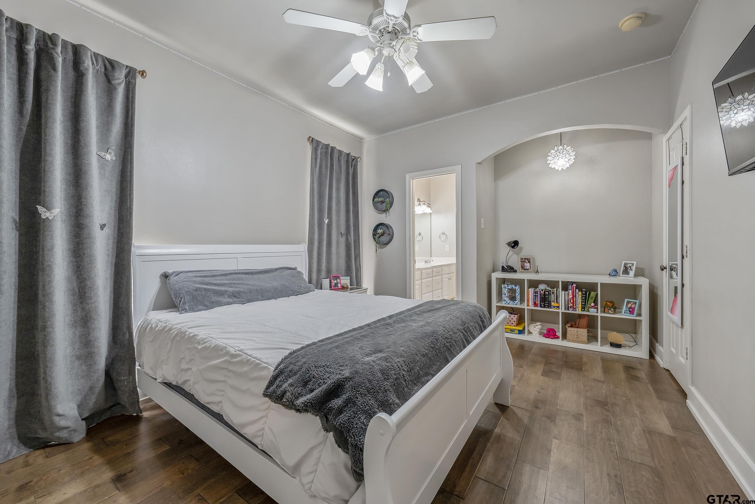 7507 Pecan Hill Cv