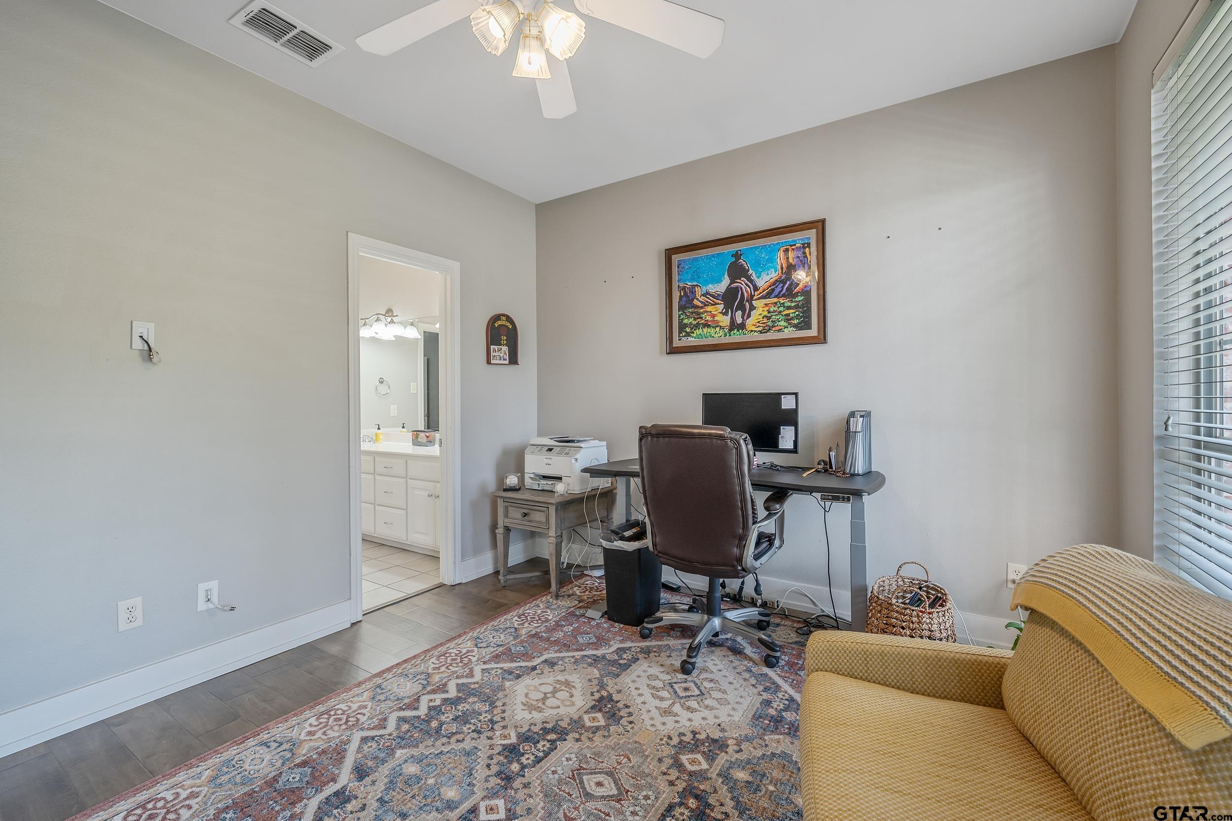 7507 Pecan Hill Cv