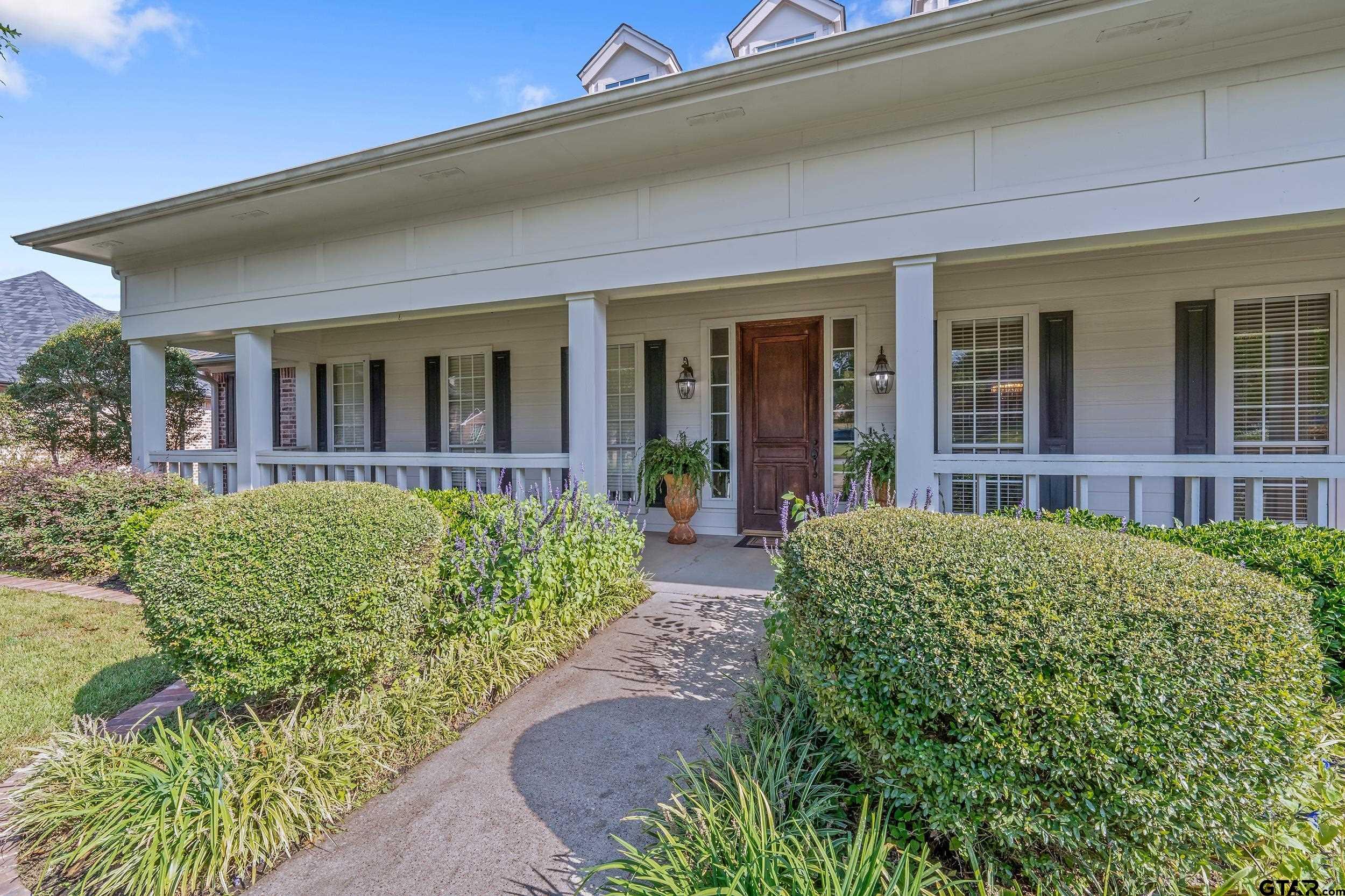 7507 Pecan Hill Cv