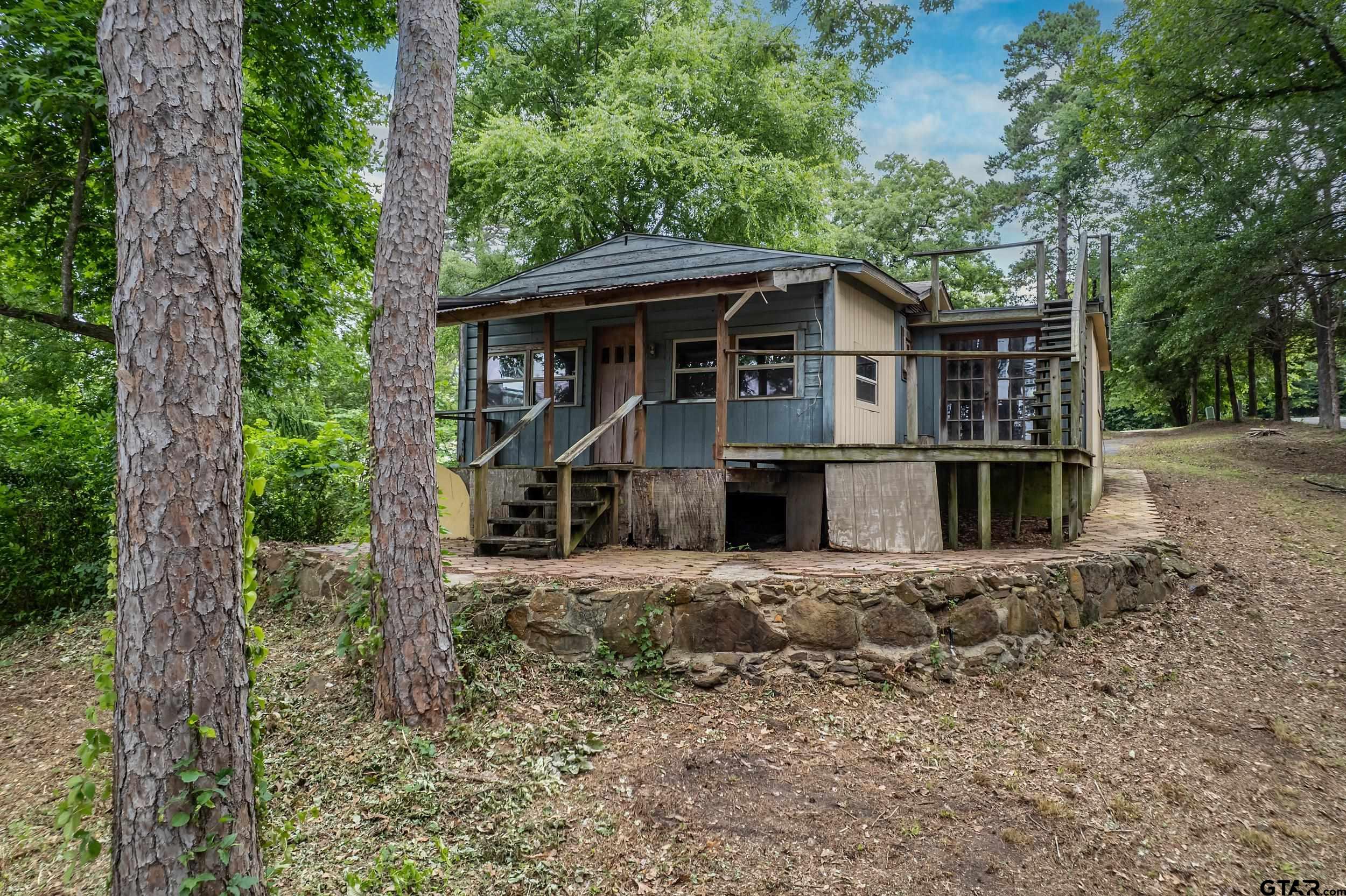 19748 Northside Dr.