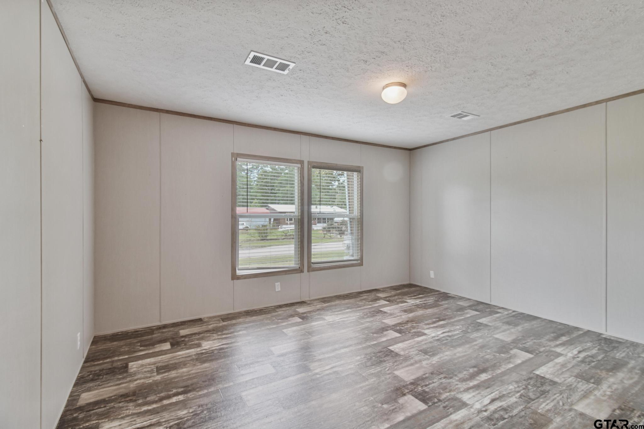 22478 Brierwood Dr