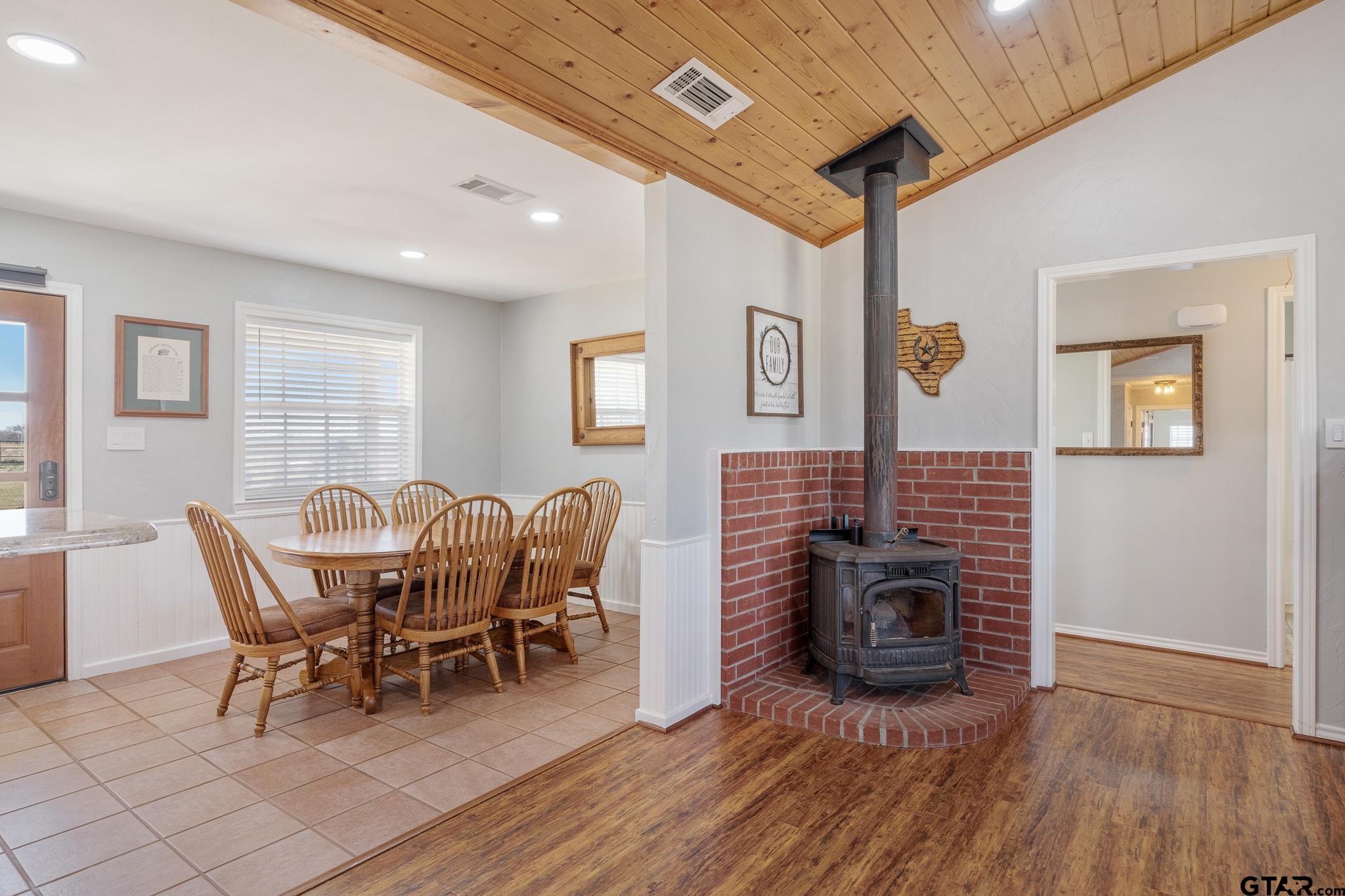 1650 VZ County Road 2512