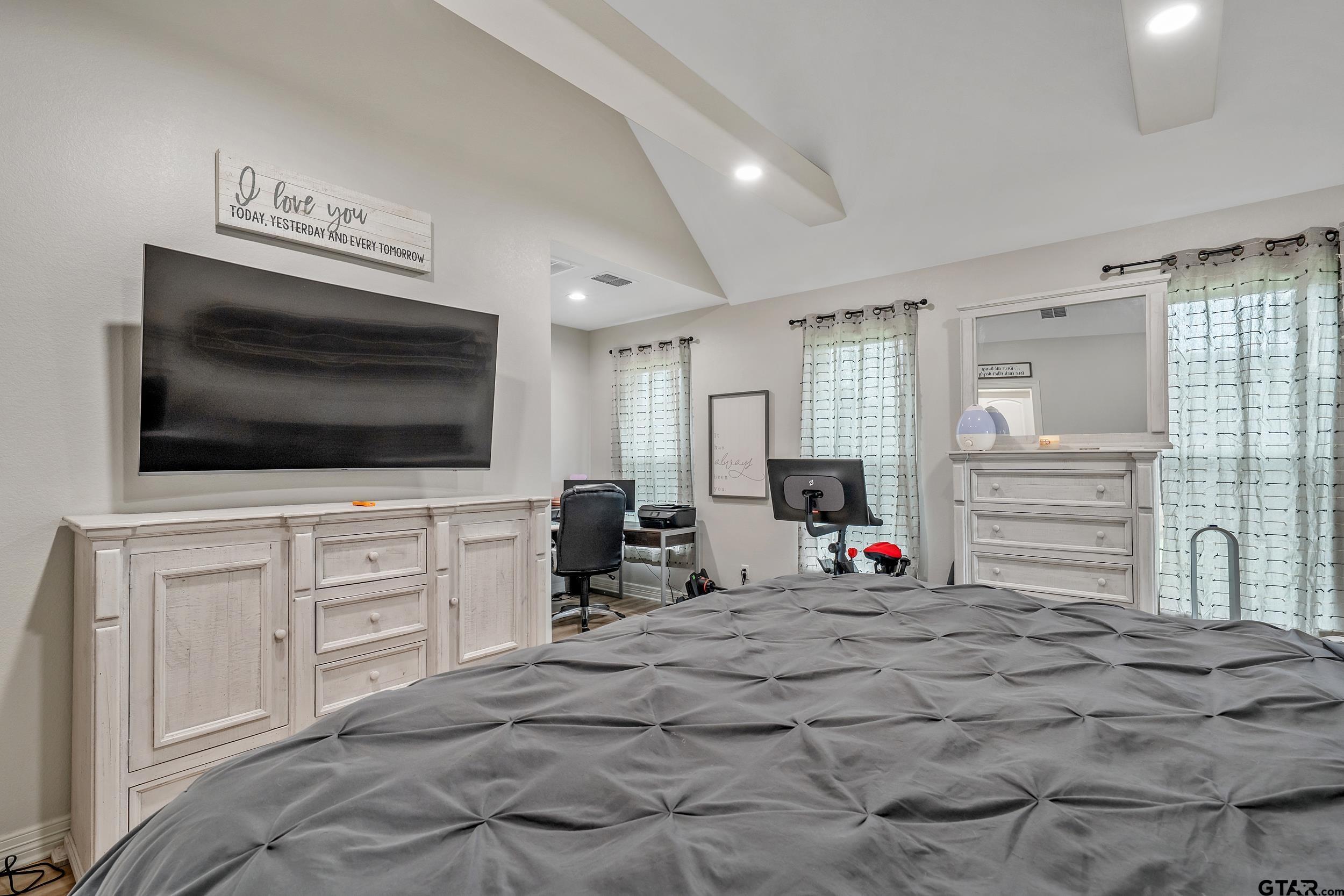 213 Serenity Dr