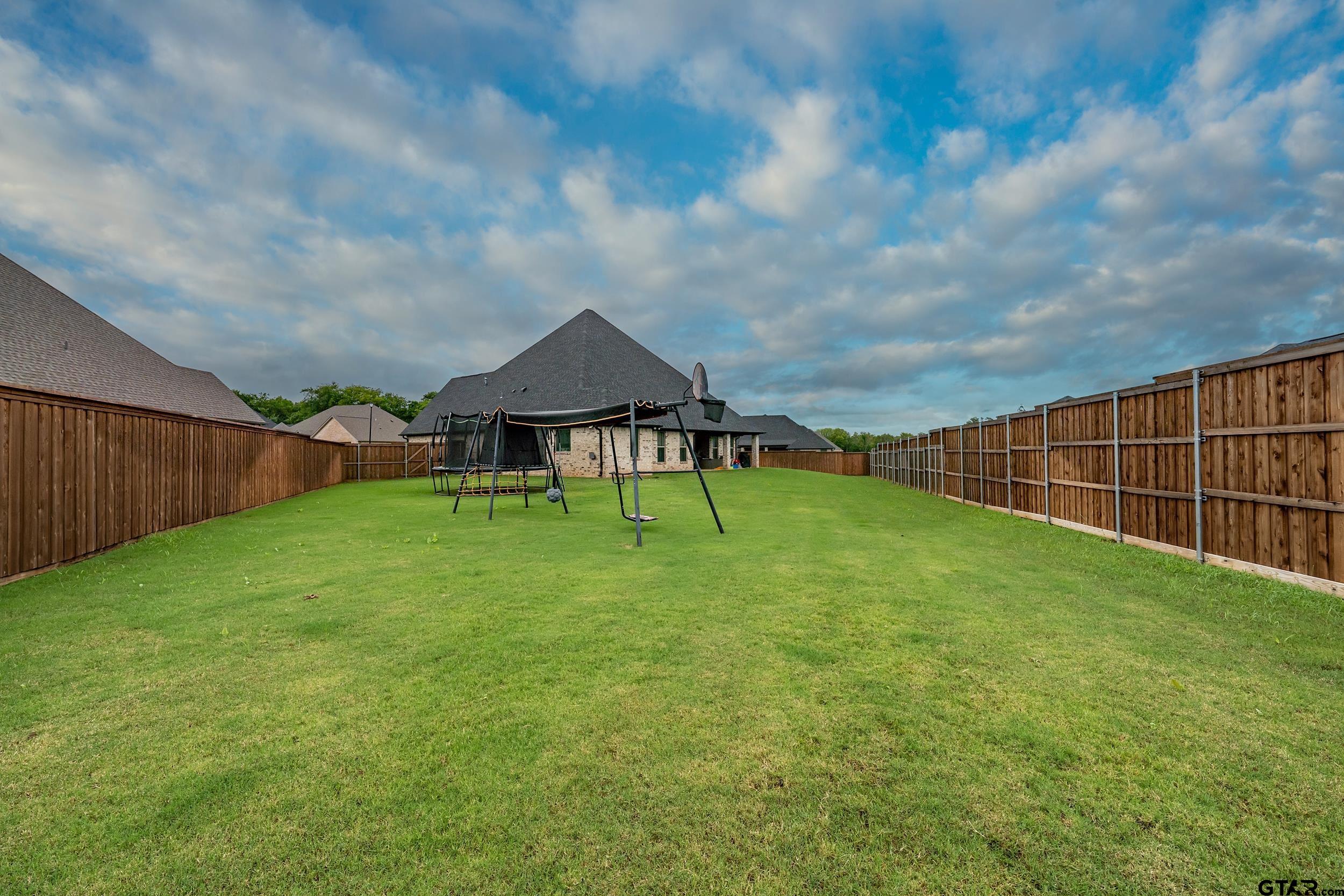 213 Serenity Dr