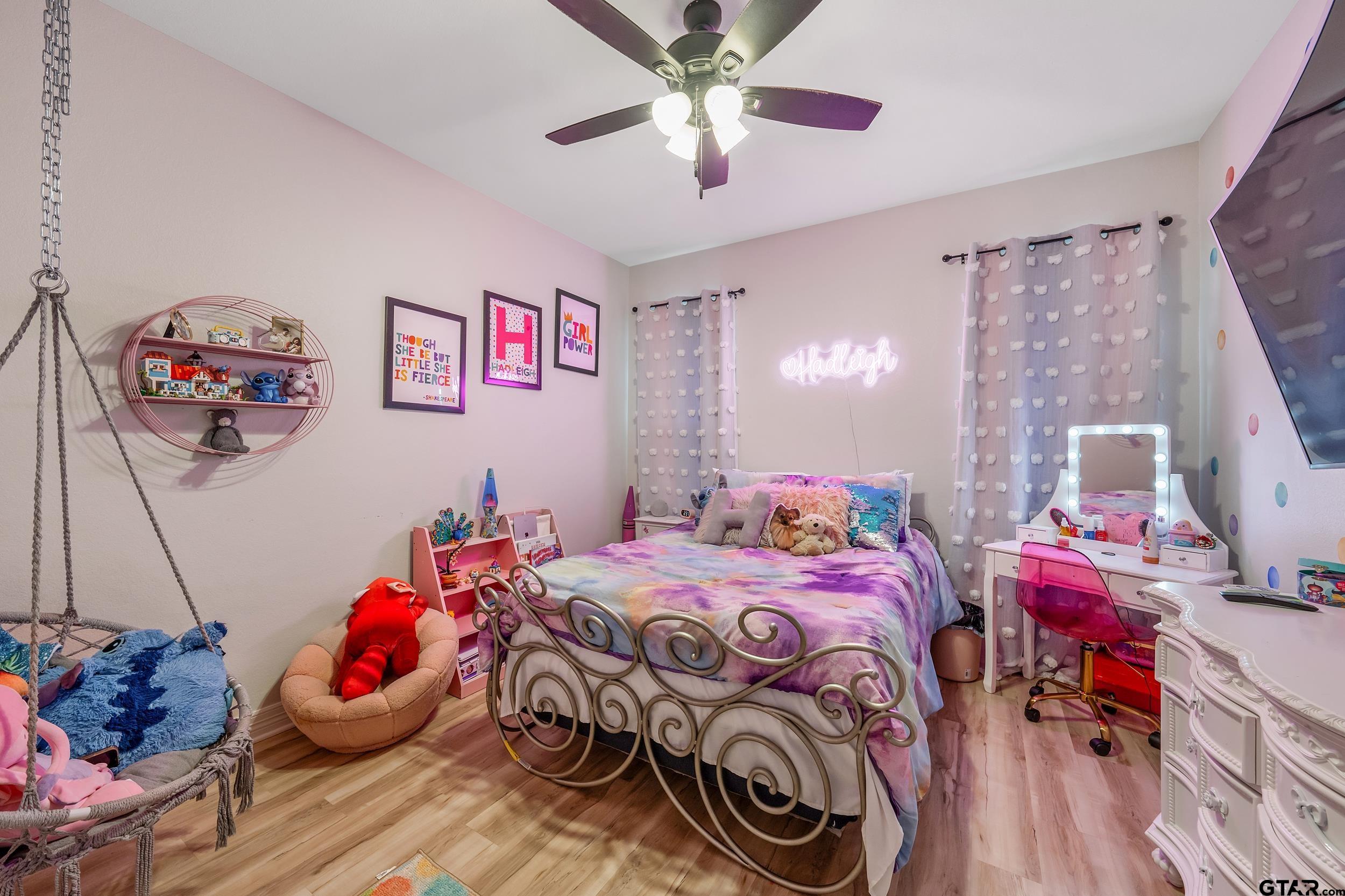 213 Serenity Dr