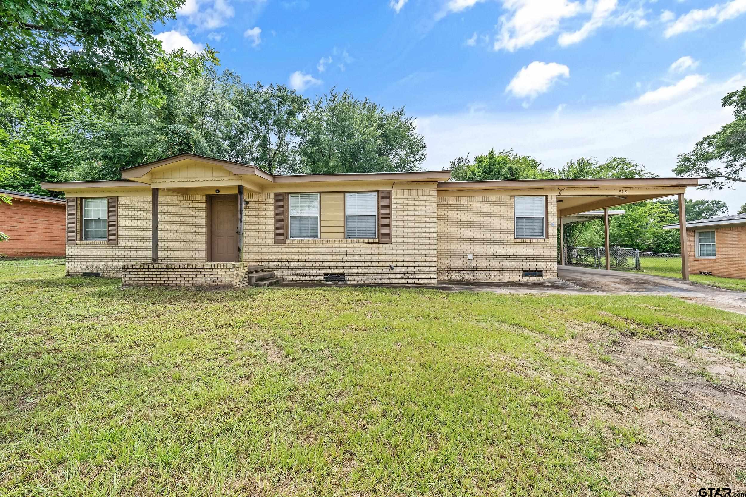 512 N Northwest Loop 323