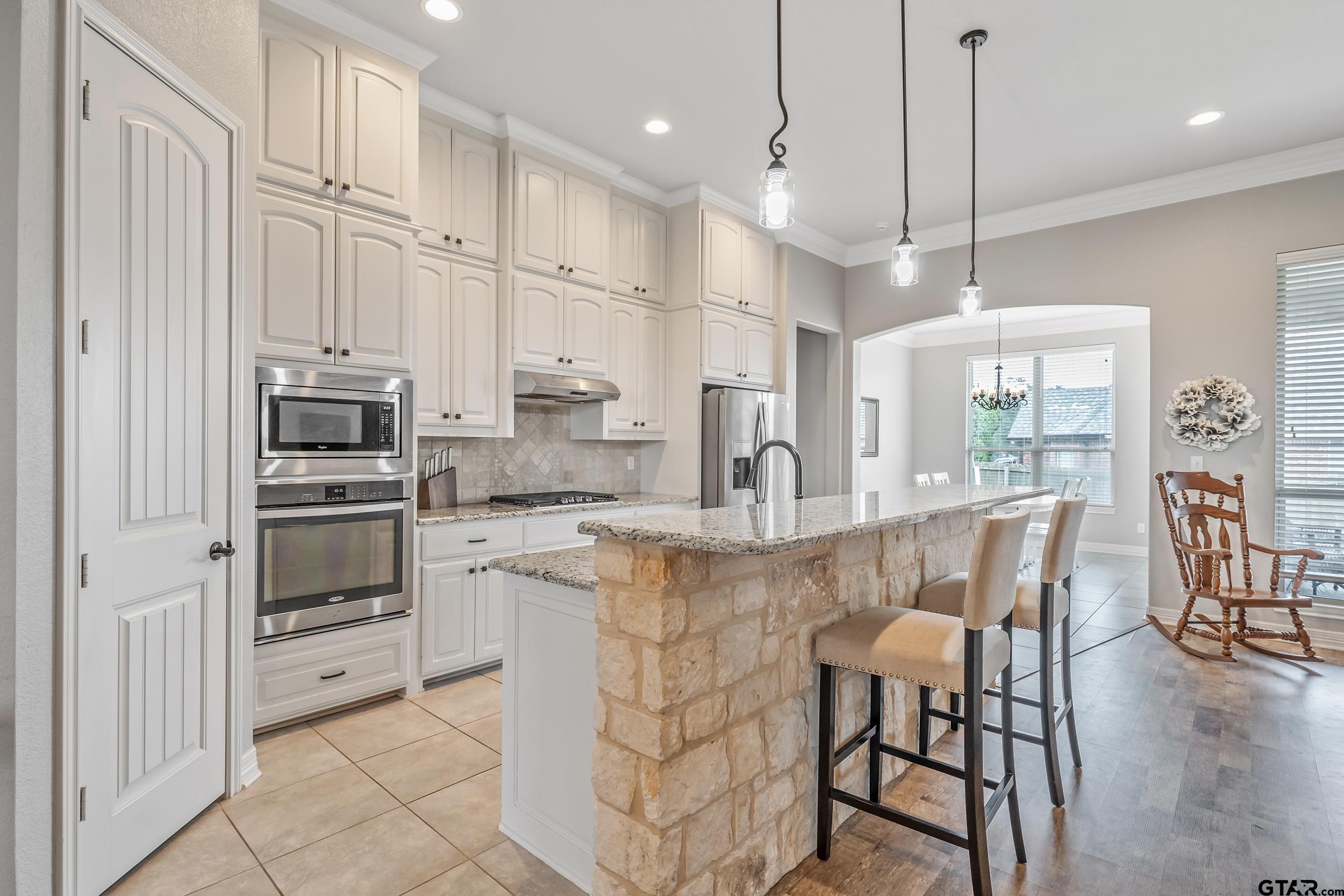 11775 Belle Chase