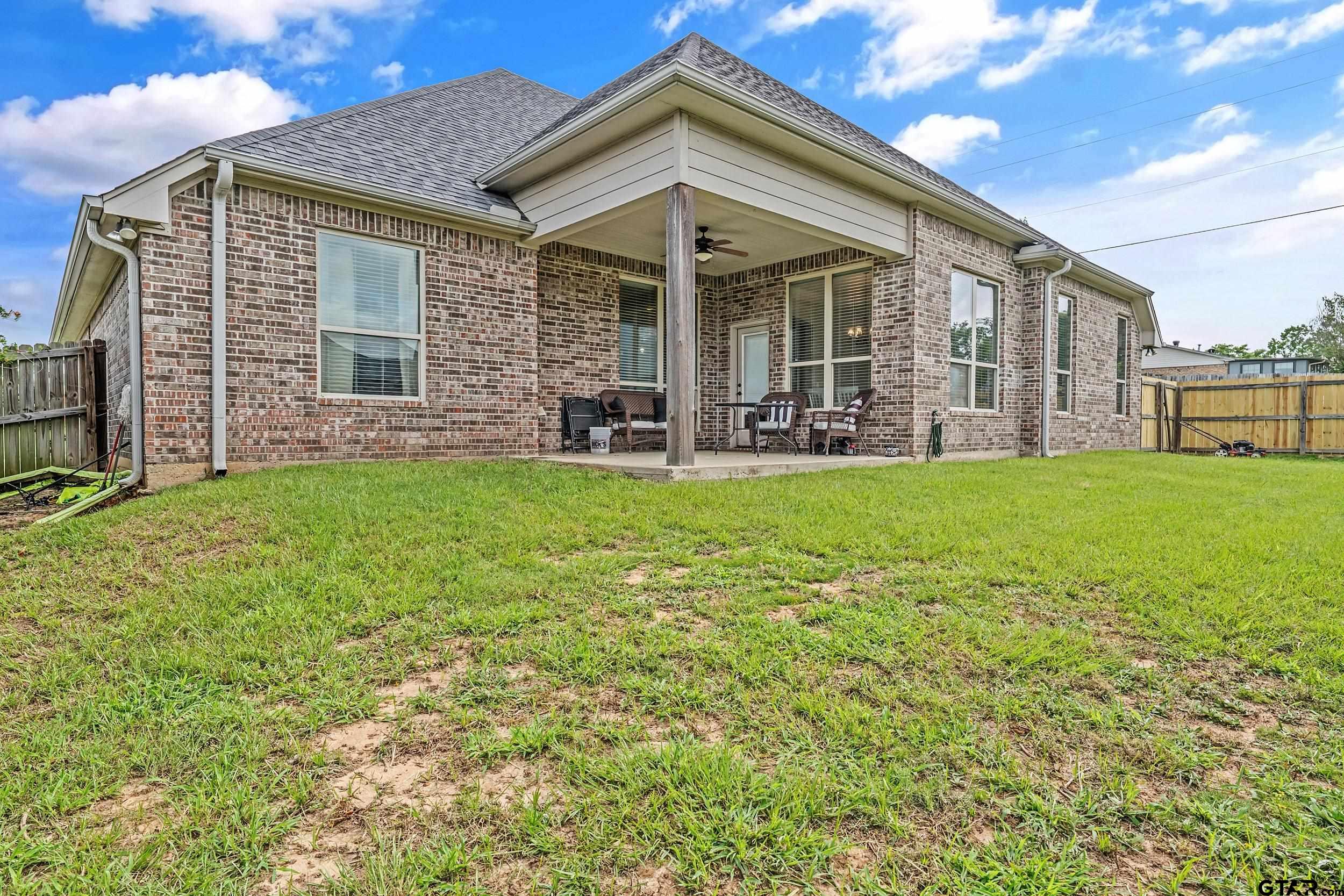 11775 Belle Chase