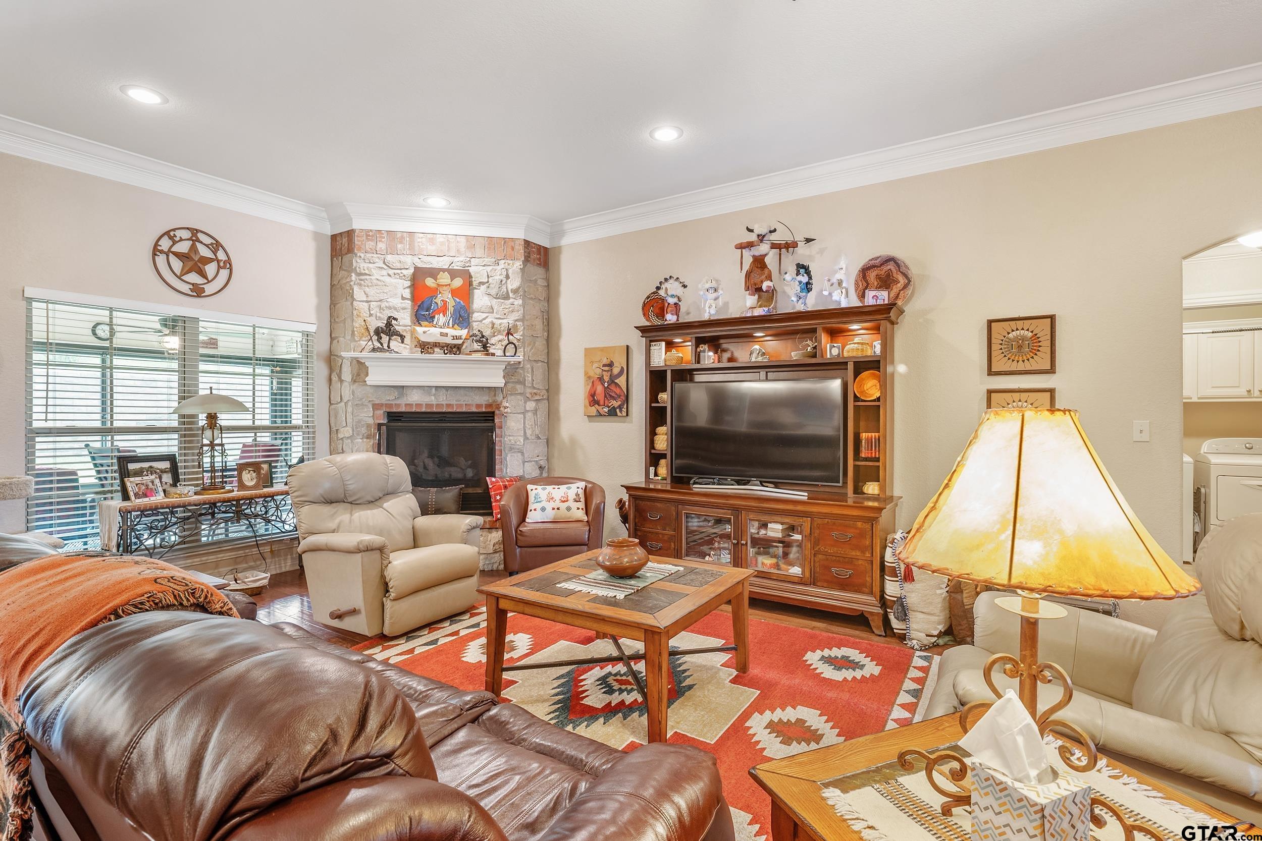 16543 Grand Coteau