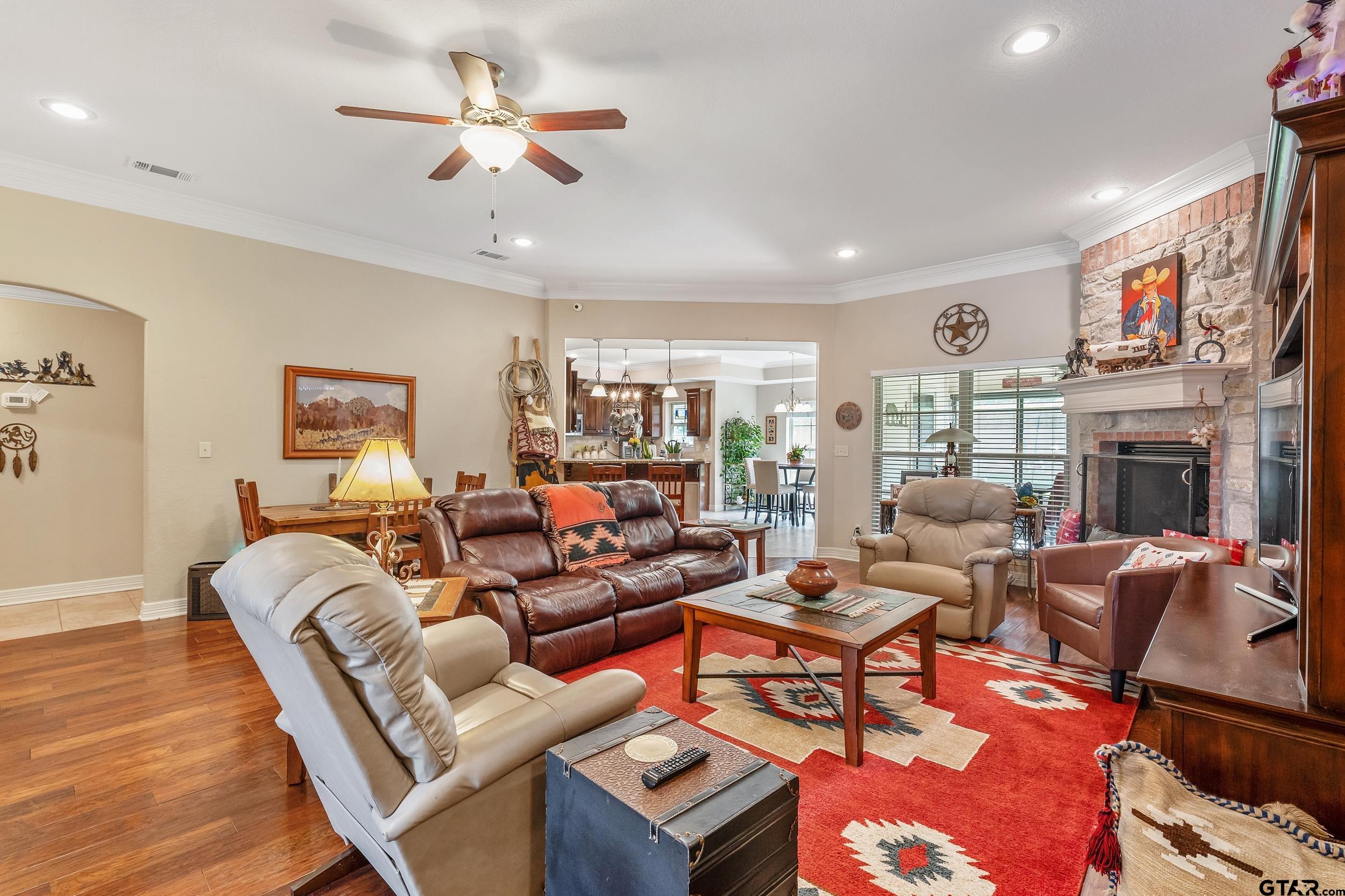 16543 Grand Coteau