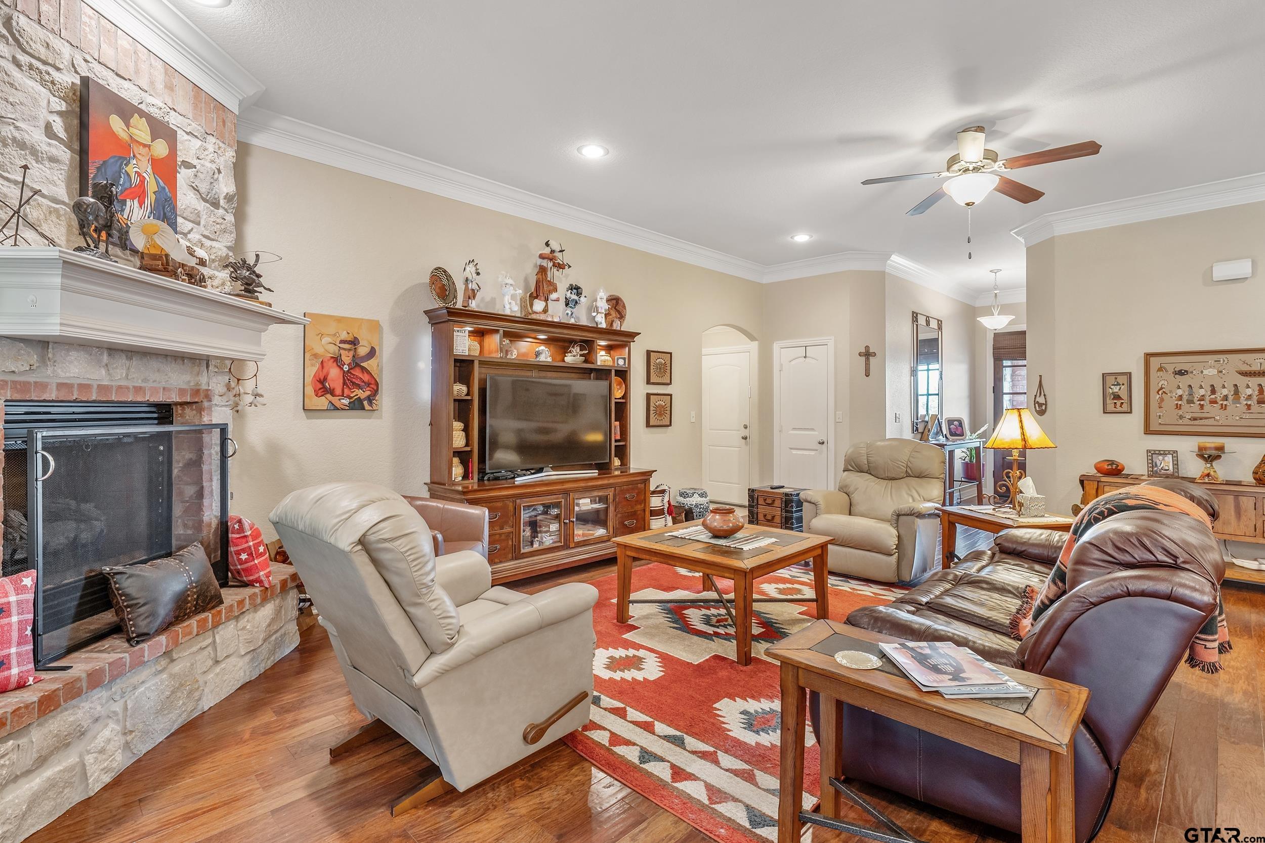 16543 Grand Coteau