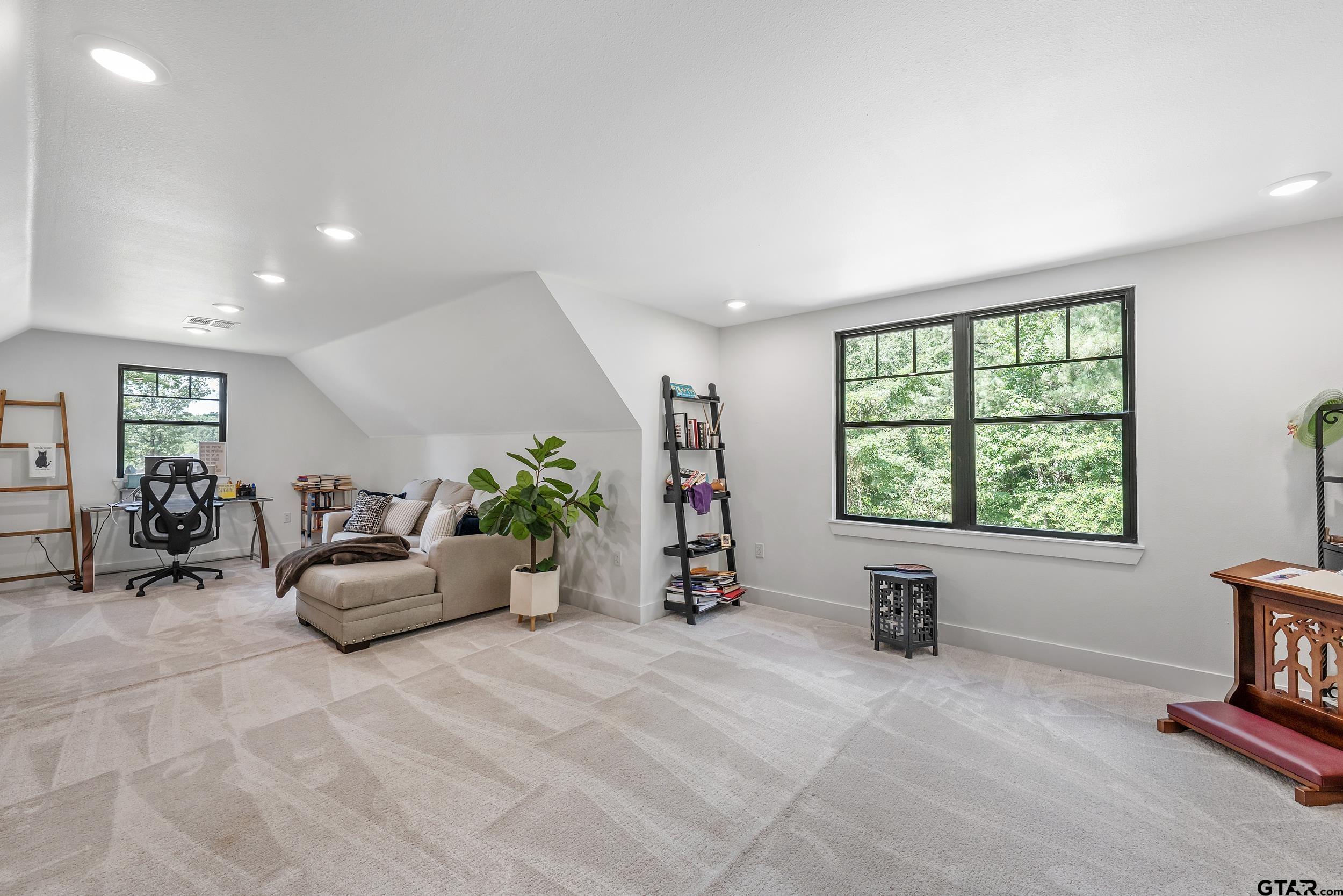 168 Kallan Rd