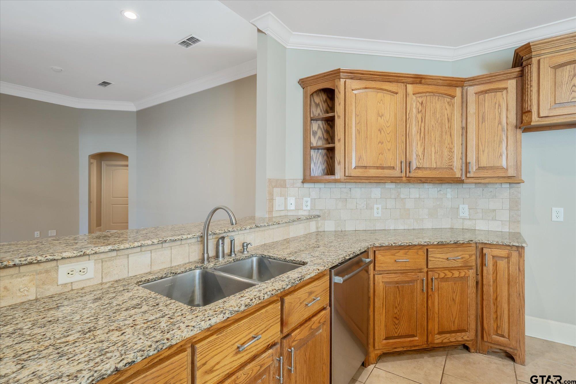 665 Bunker Dr.