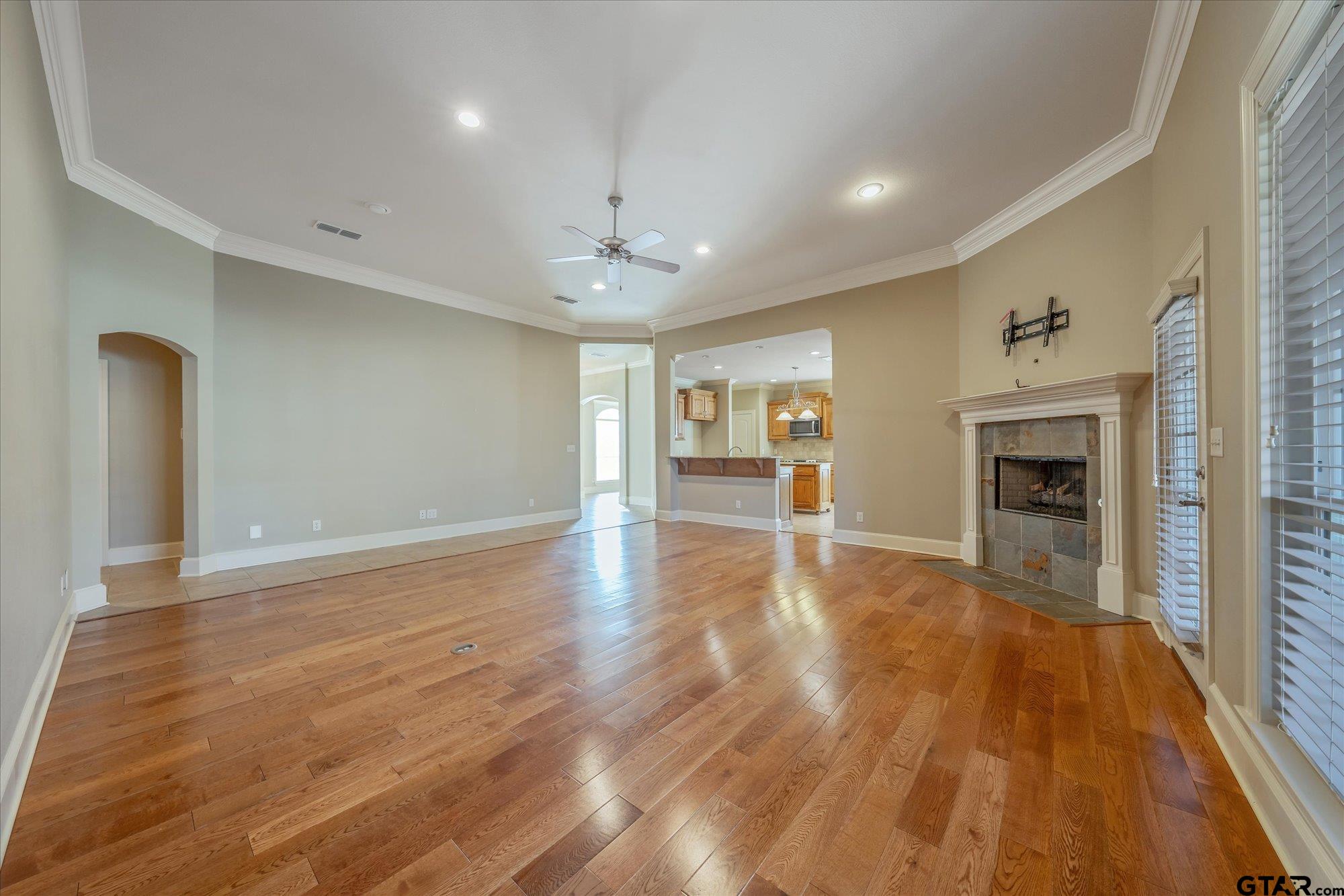665 Bunker Dr.