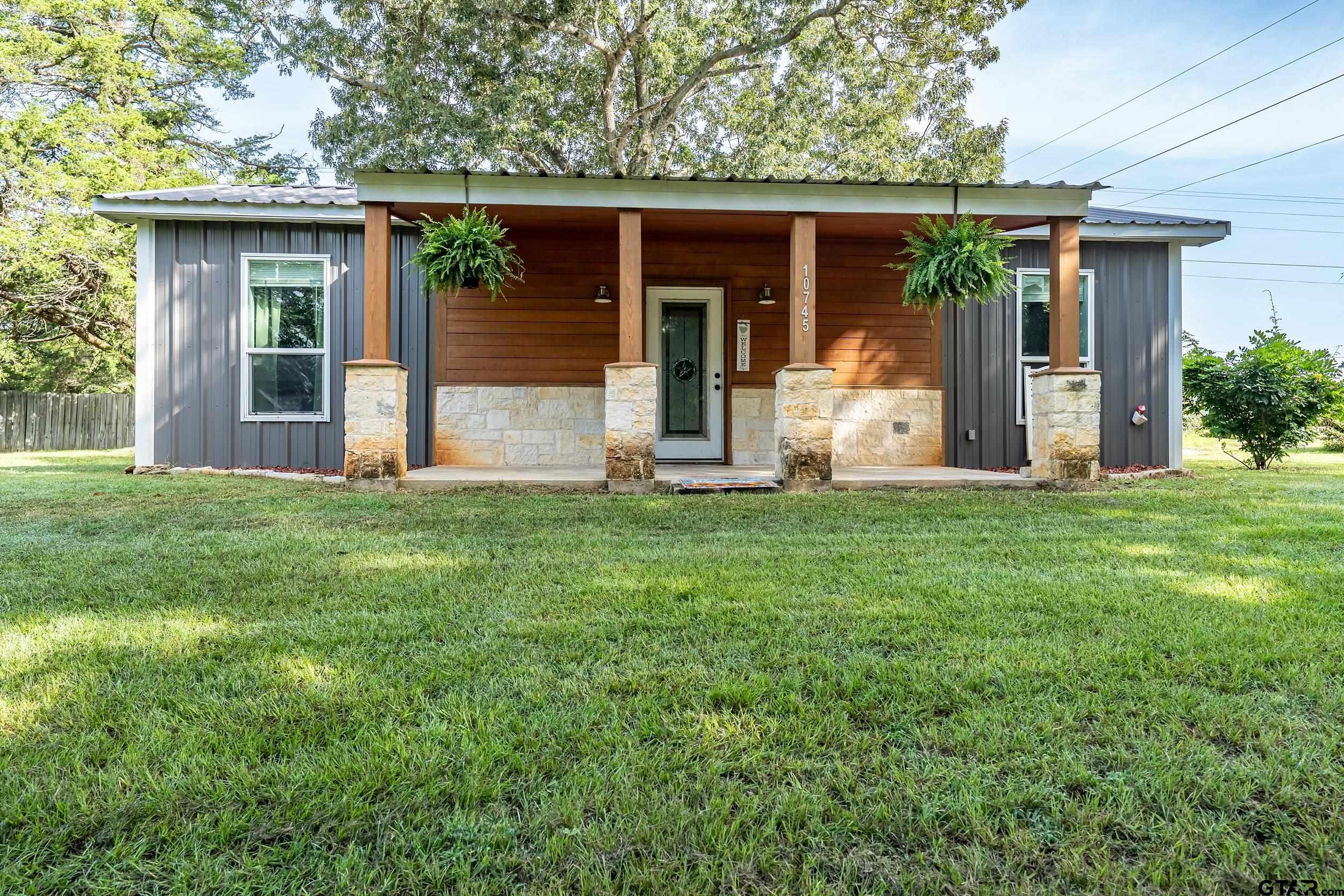 10745 State Hwy 135 N