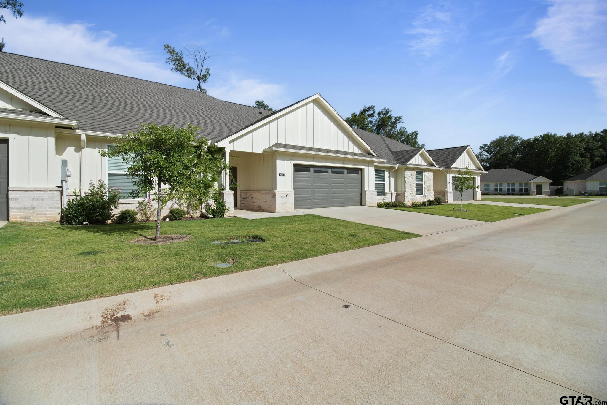 6019 Hamilton Meadows Way