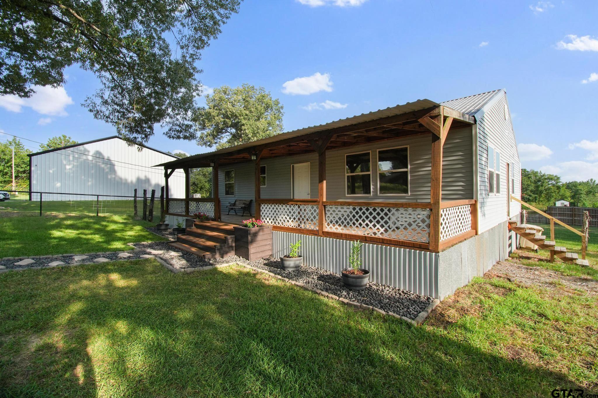 10969 County Rd 152 W