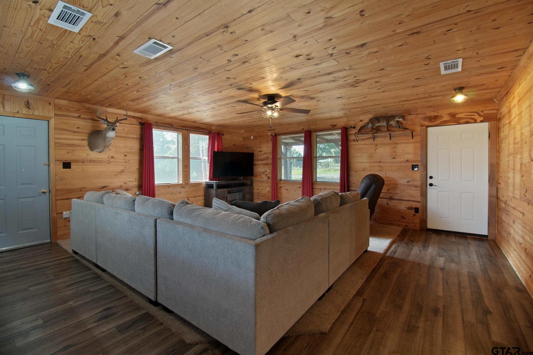 10969 County Rd 152 W