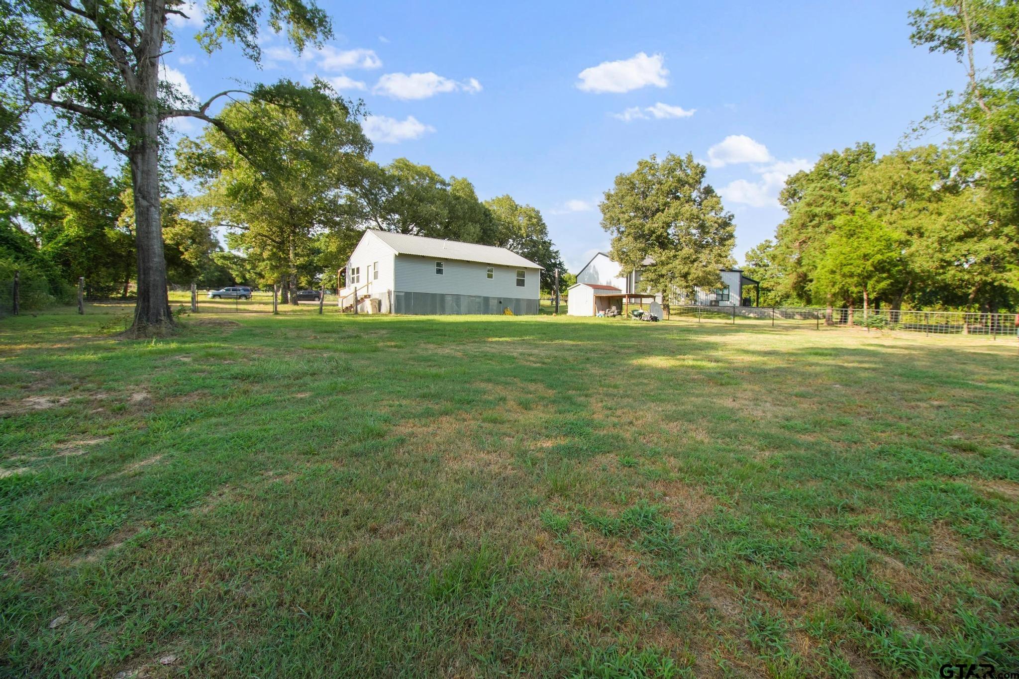 10969 County Rd 152 W