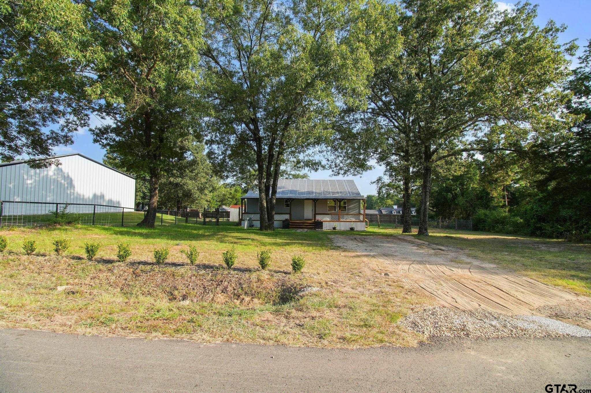 10969 County Rd 152 W