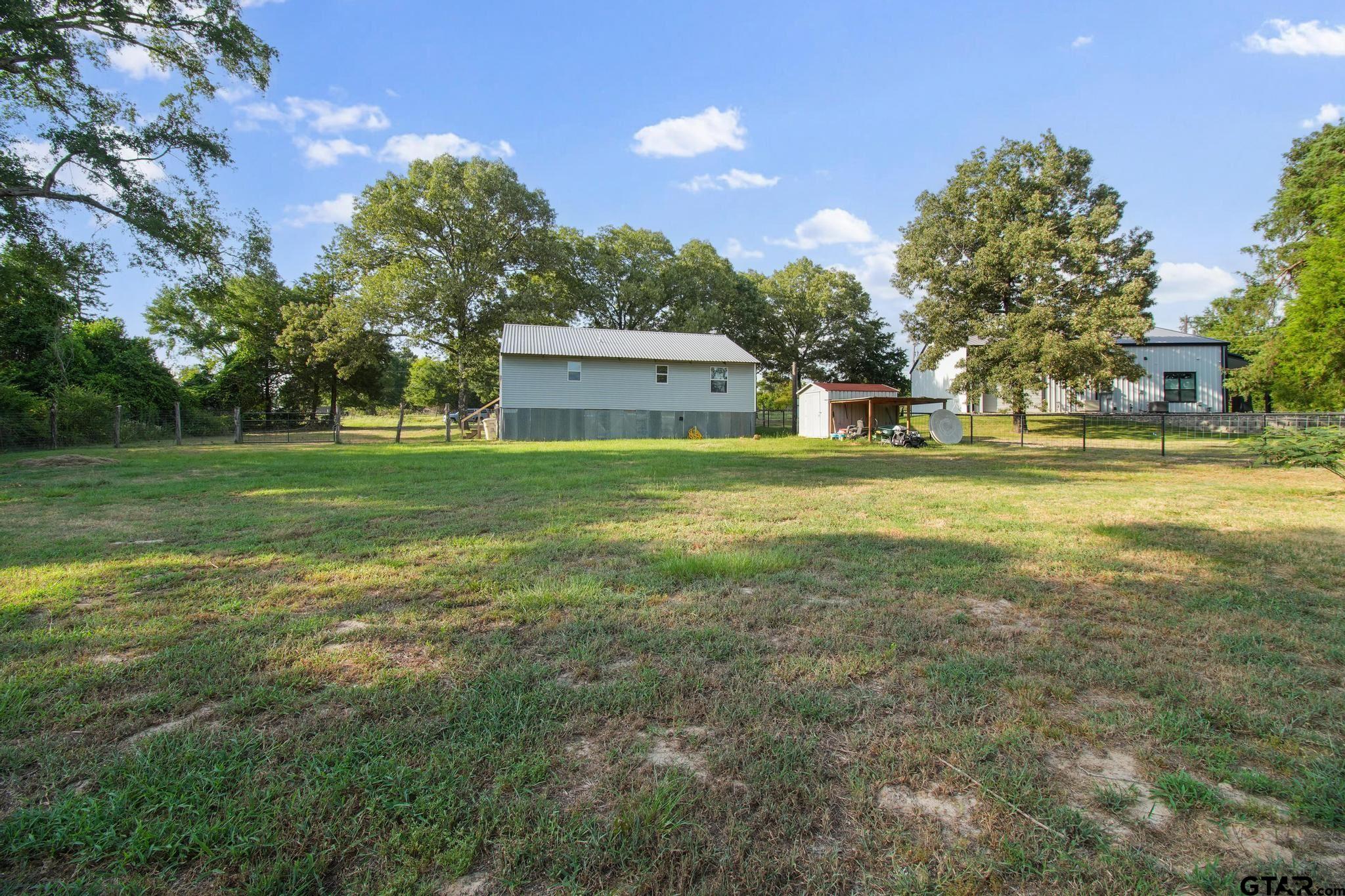 10969 County Rd 152 W