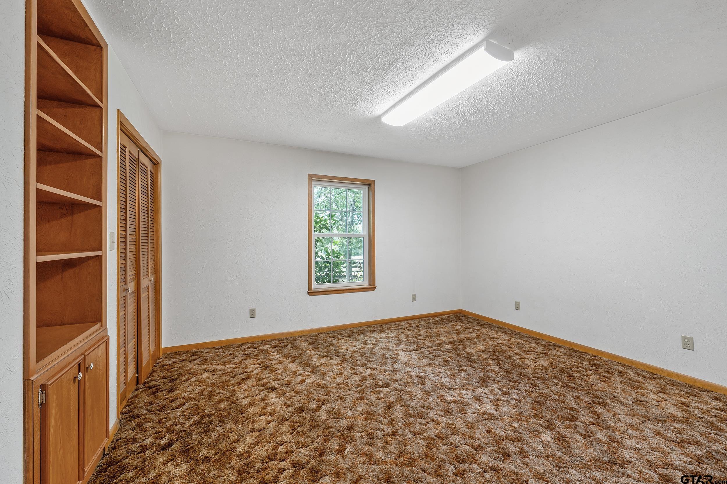15911 US Hwy 79 E