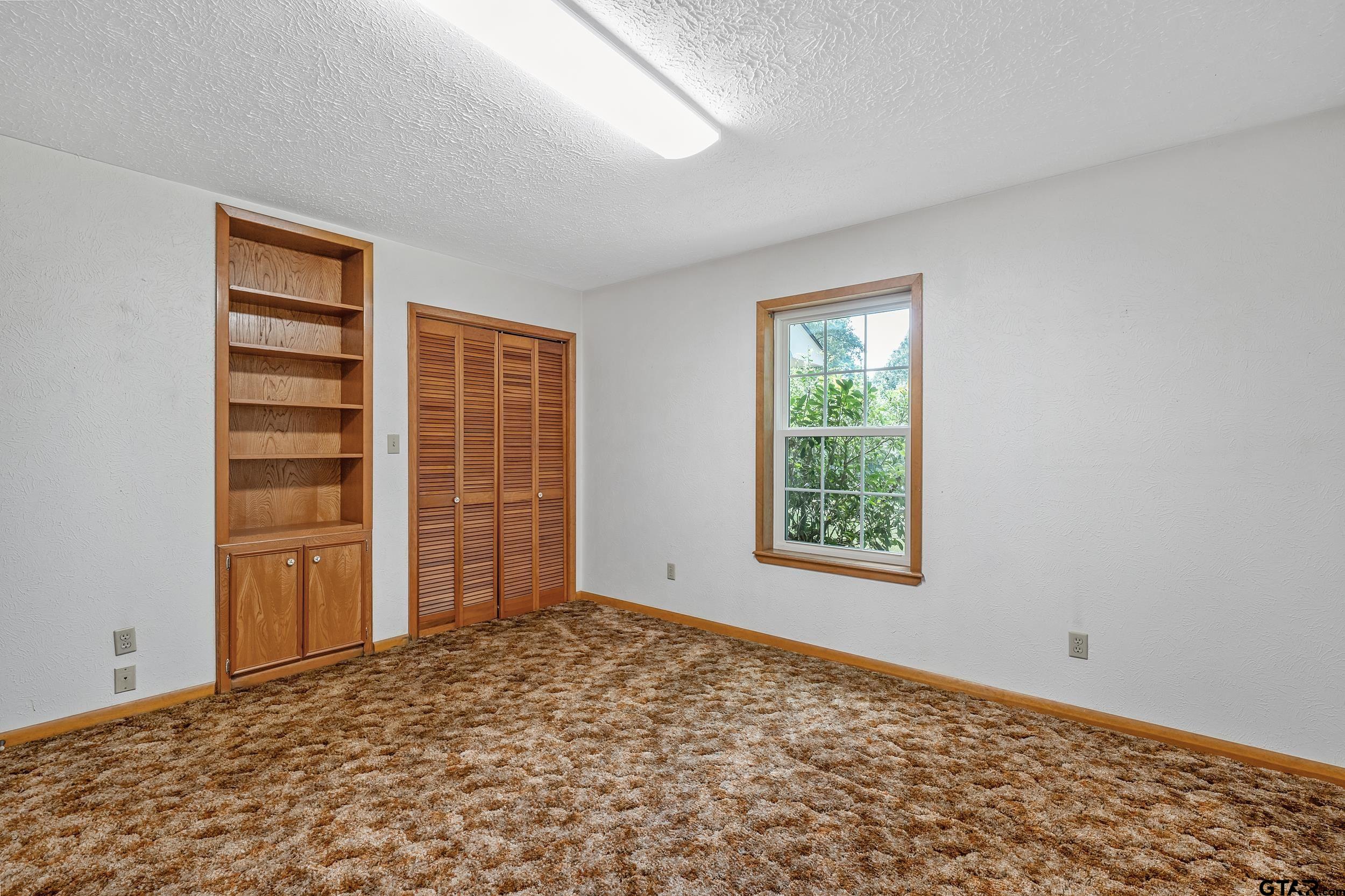15911 US Hwy 79 E