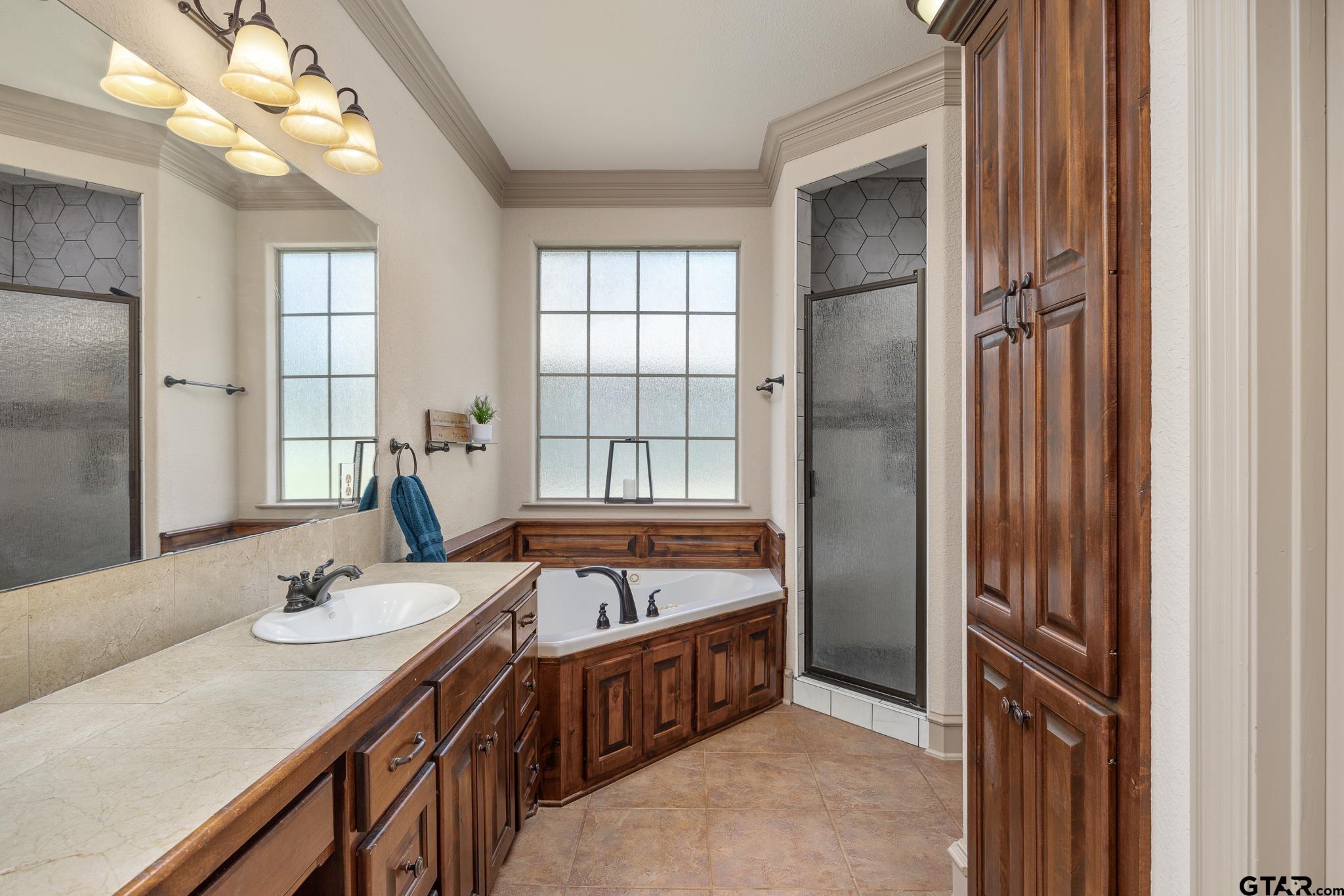 15981 Cedar Bay