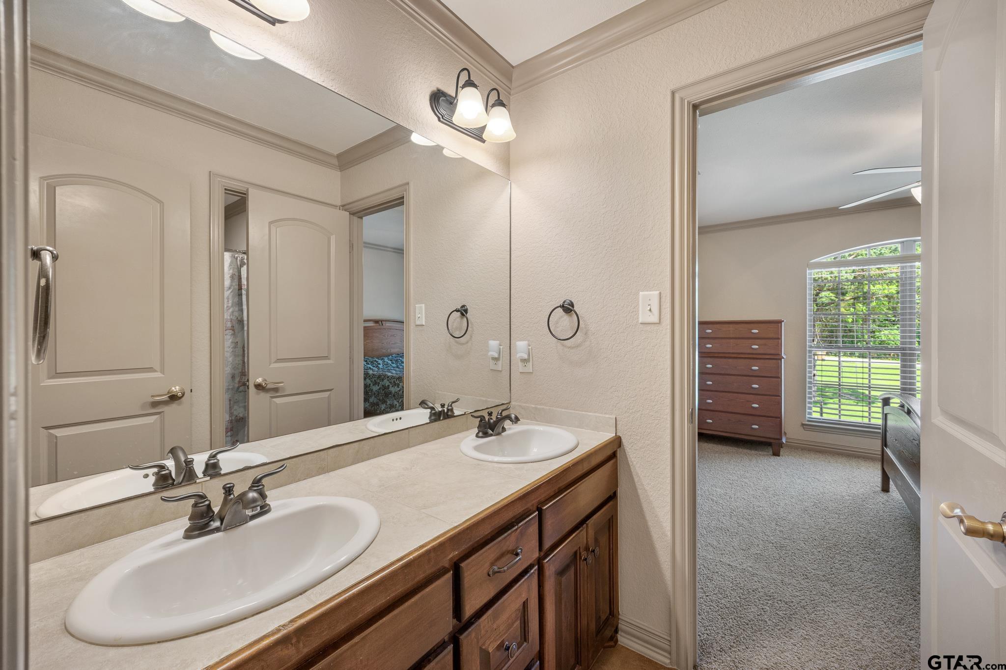 15981 Cedar Bay