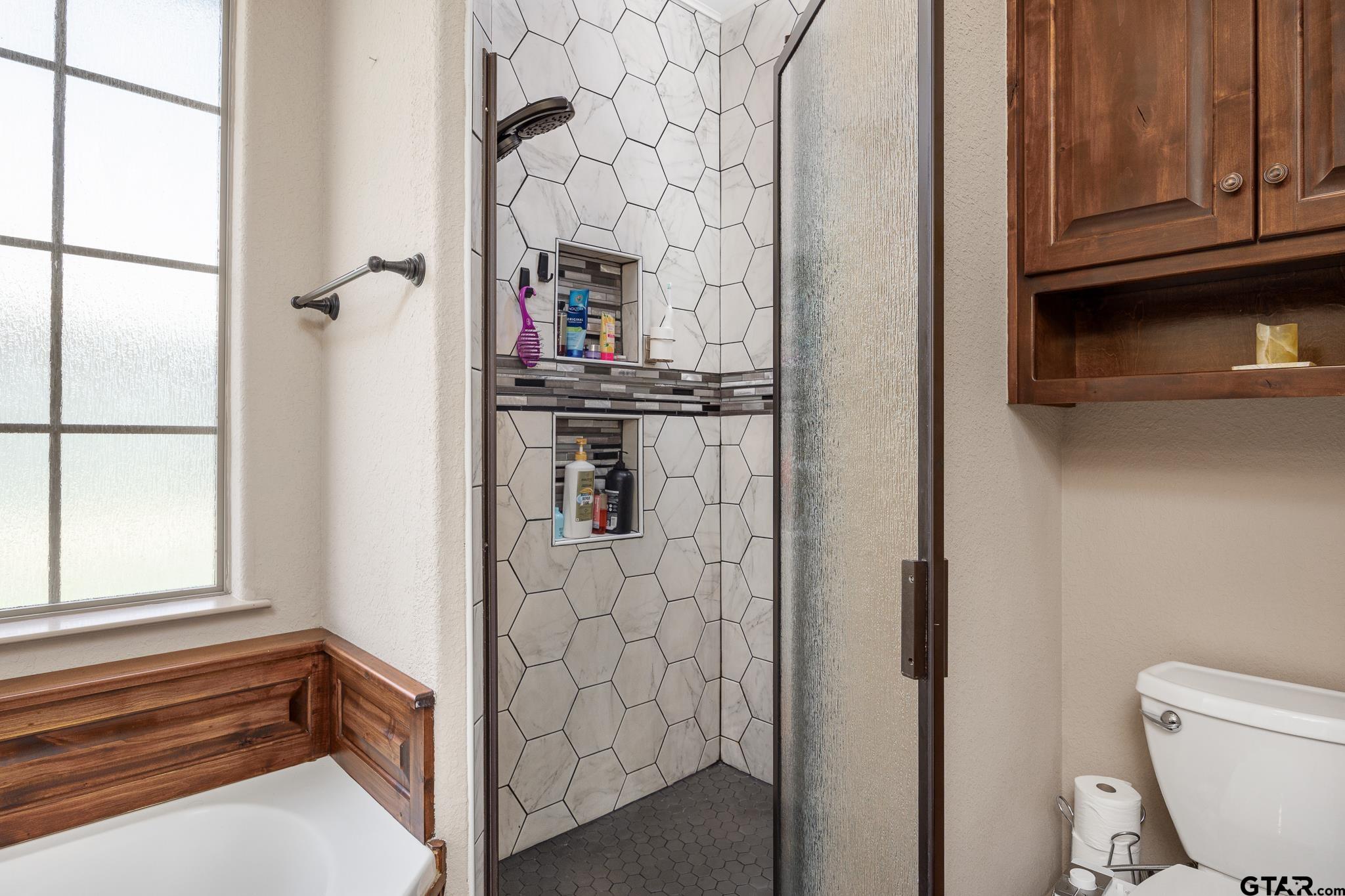 15981 Cedar Bay